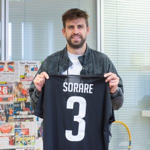 Piqué obté 532 milions més per a la seva nova passió: cromos de futbol virtuals