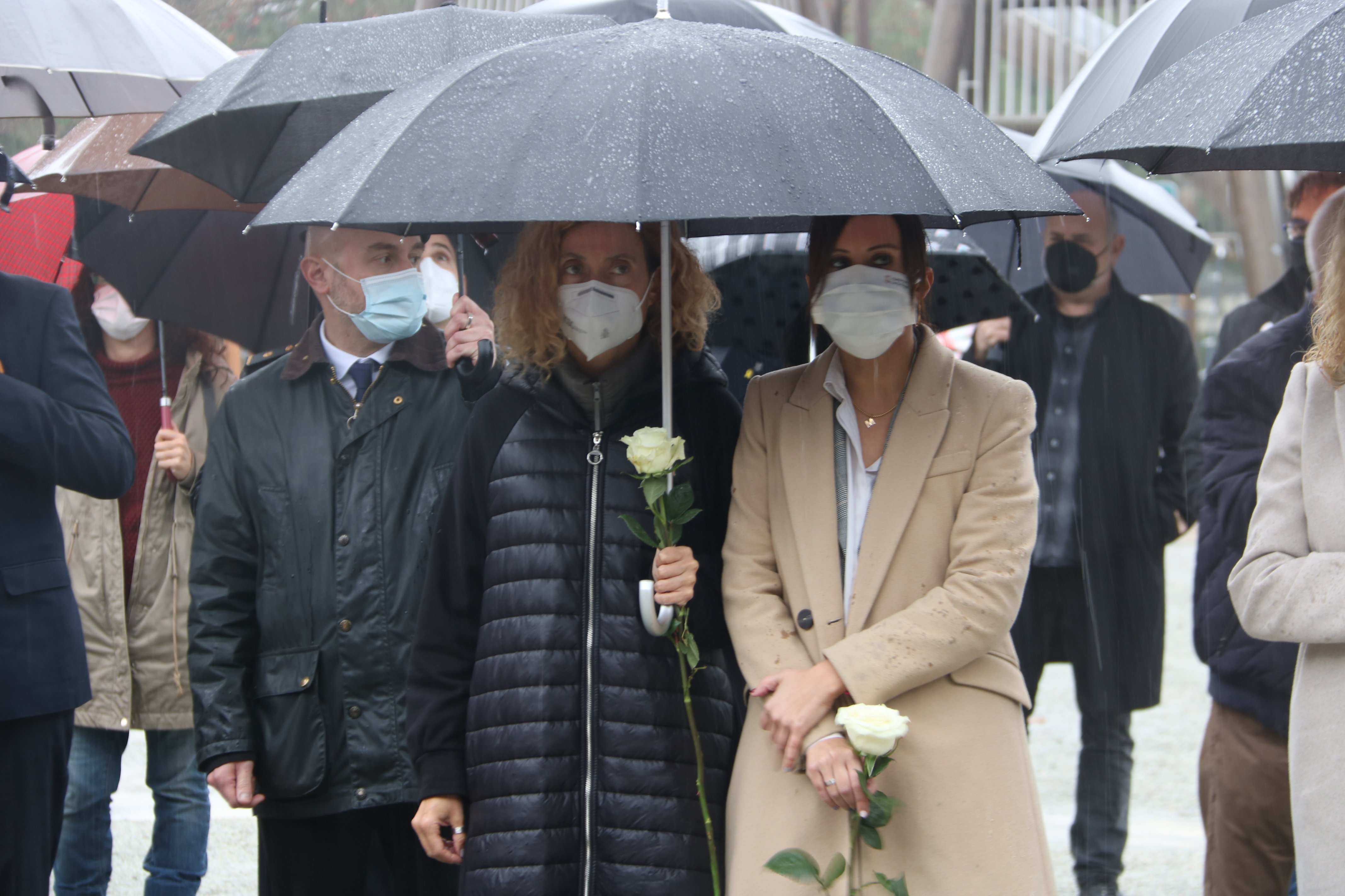 Sabadell homenajea a las víctimas asesinadas por ETA hace 30 años
