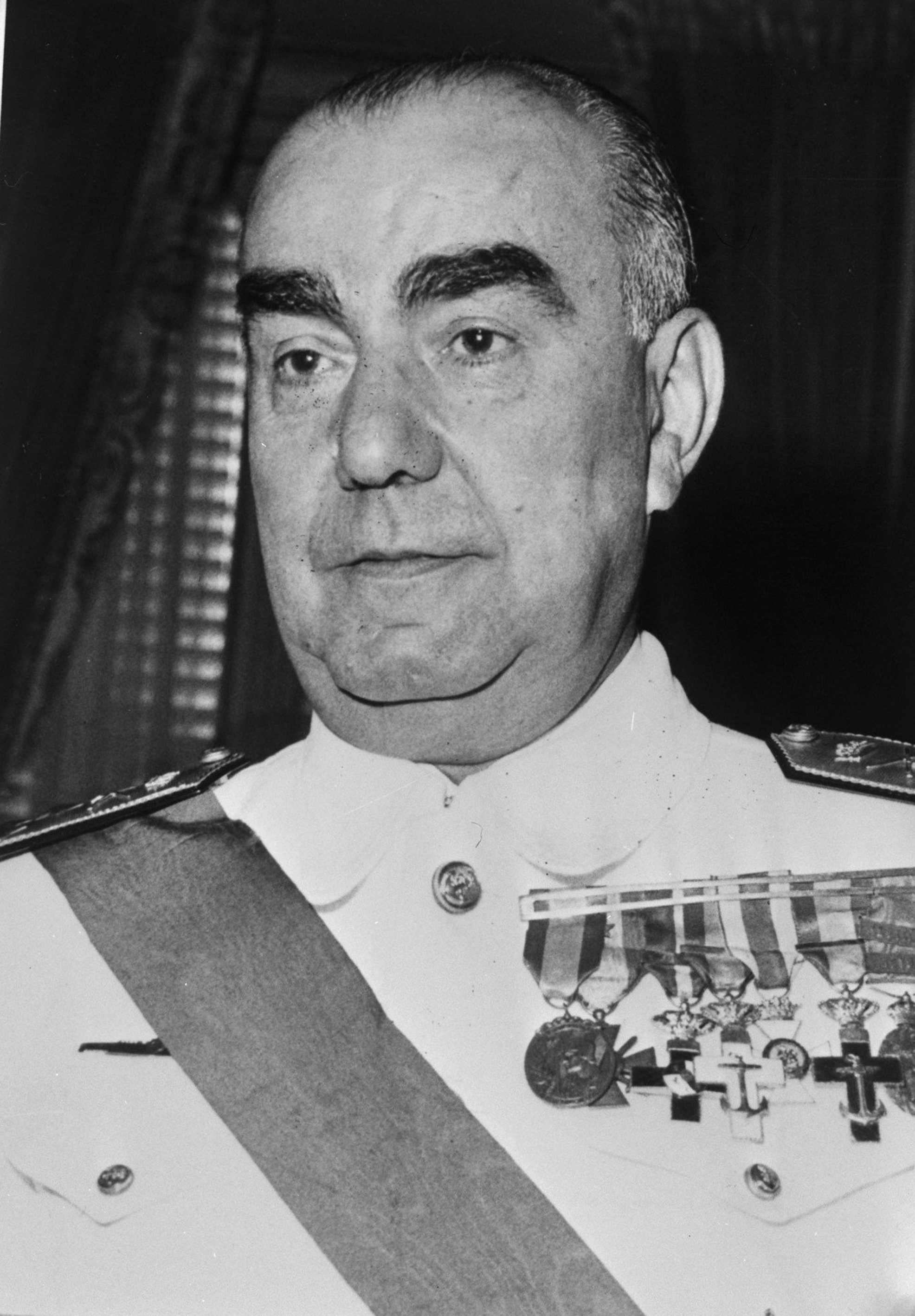 ETA mata a Carrero Blanco