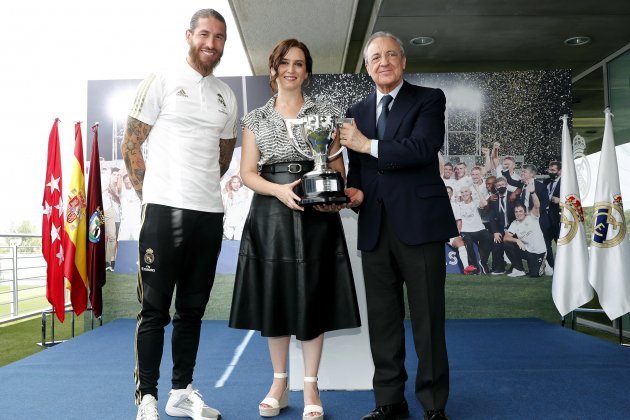 sergio ramos florentino perez isabel diaz ayuso / Real Madrid