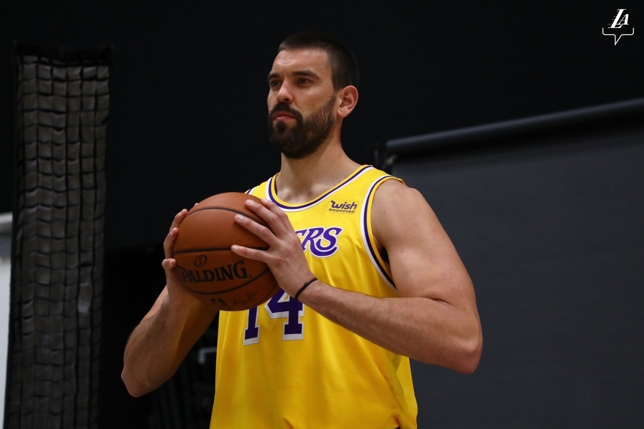 Marc Gasol busca hacer historia con los Lakers y vuelve la 'Rickymania'