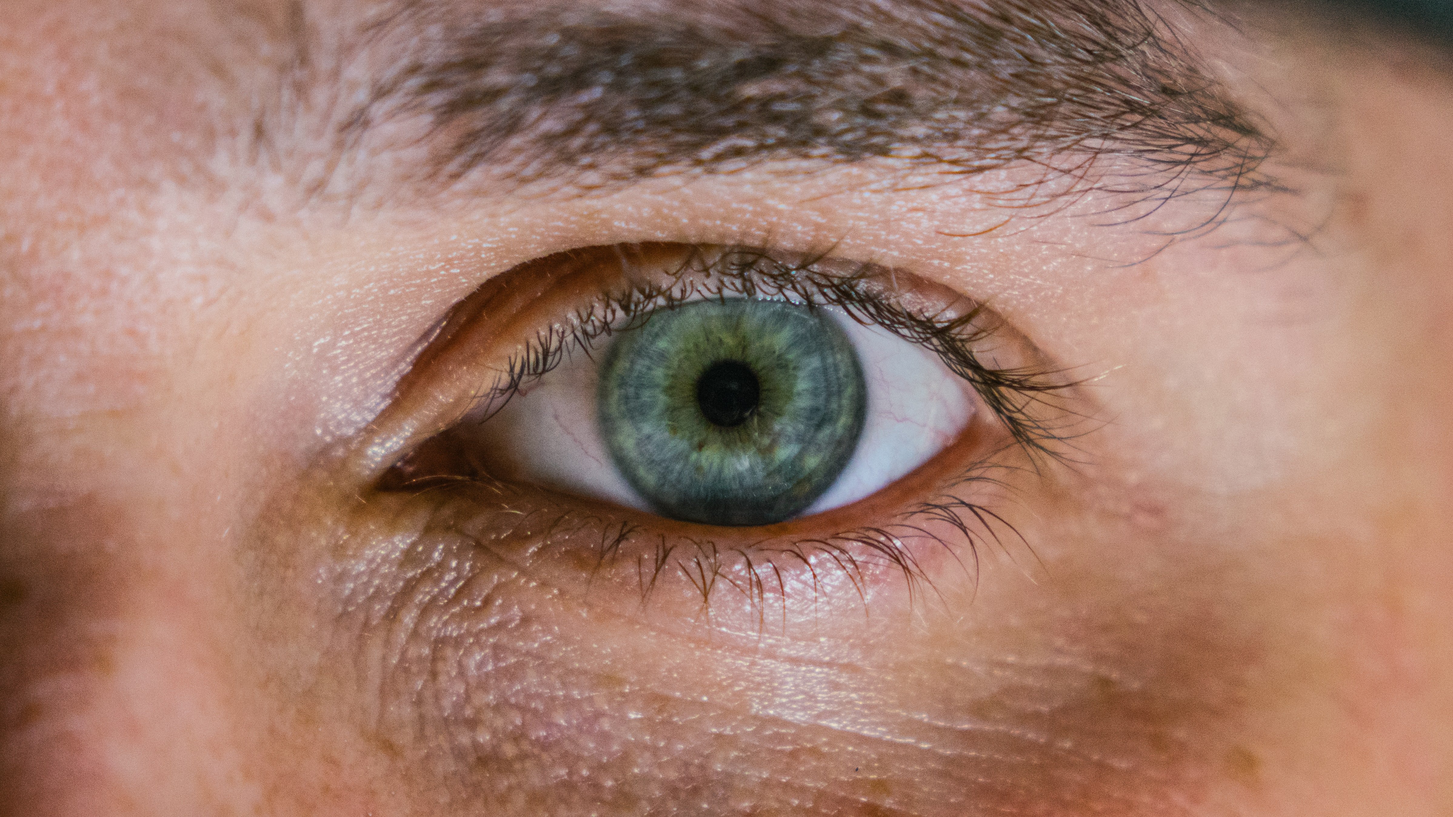 Aquesta és la teràpia amb llum per curar la síndrome de l'ull sec