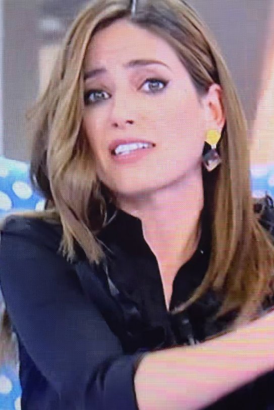 Nuria Marín cambio look ojos azules 2 T5.