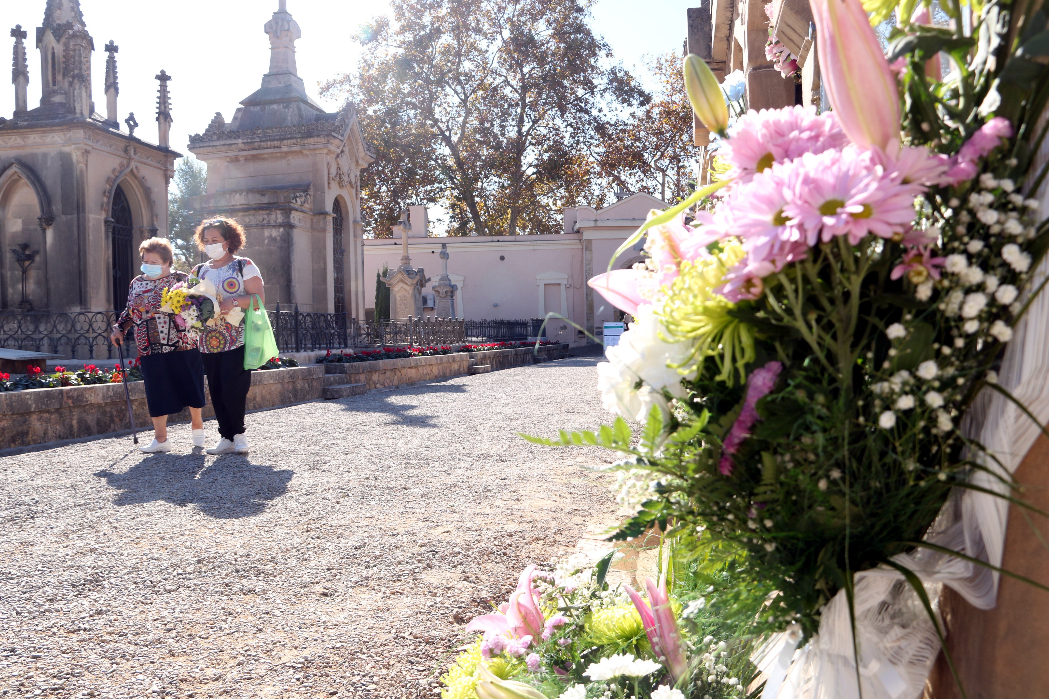 El coronavirus deixa prop de 100 morts en 24 h a Catalunya