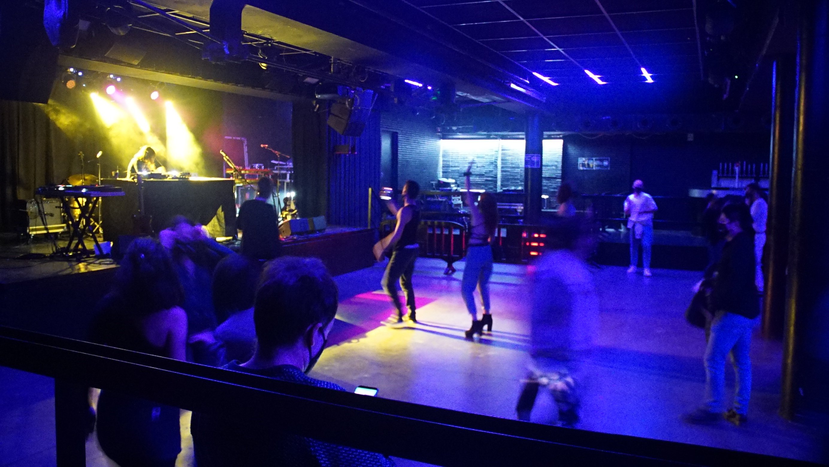 Ninguno de los 460 asistentes al concierto del Apolo se contagió de Covid