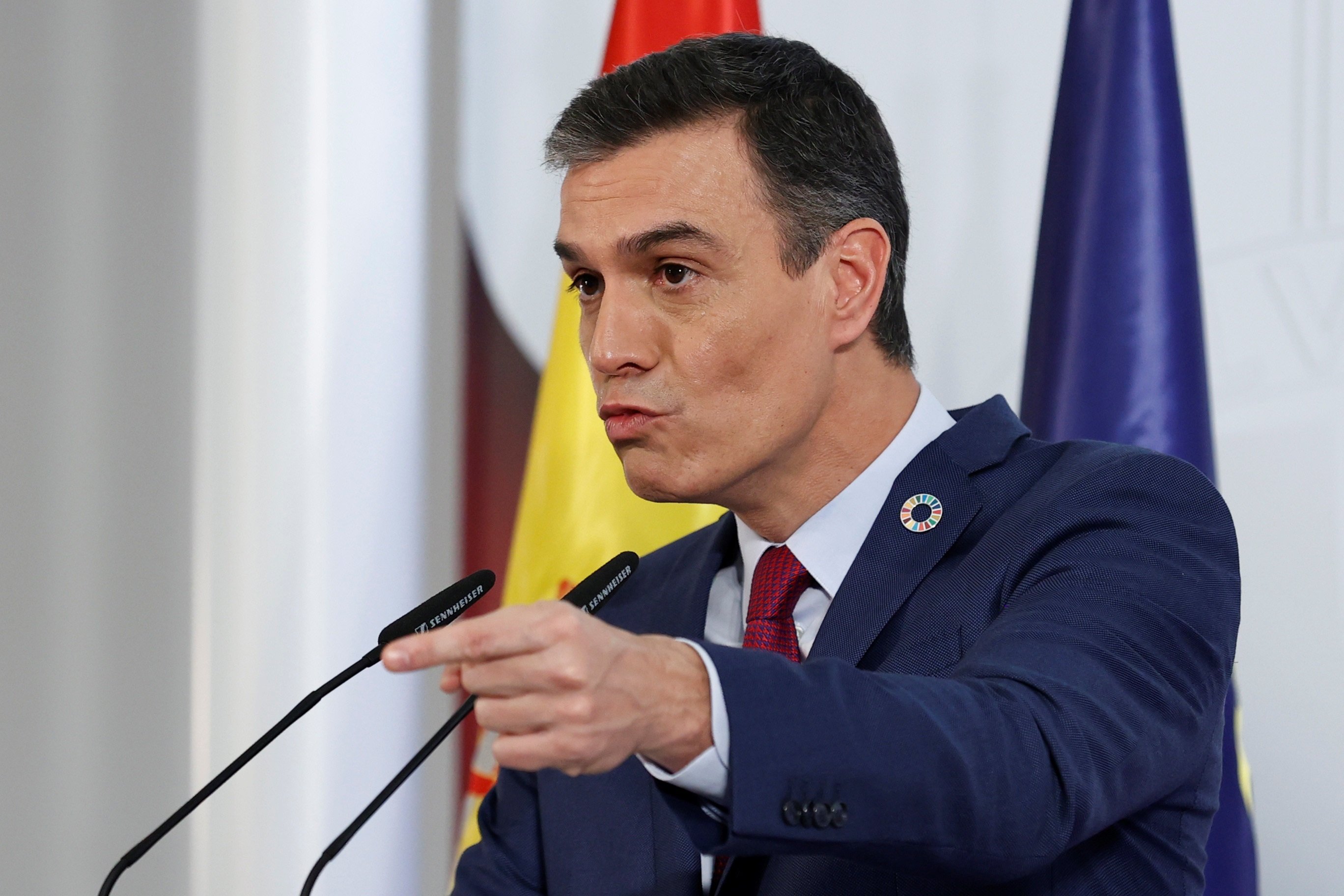 Sánchez dona el seu suport a Illa per les eleccions i agraeix la tasca d'Iceta