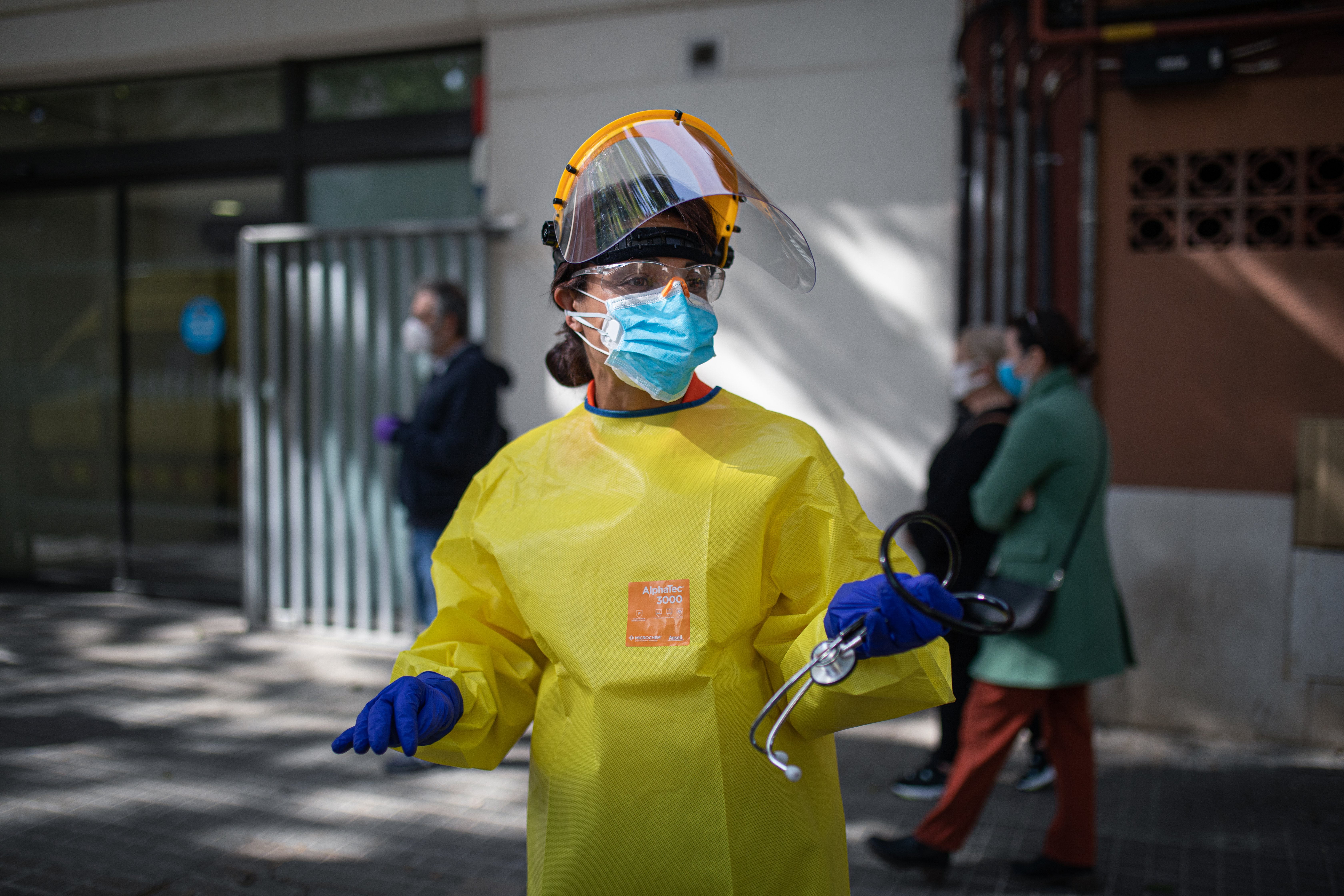 Un total de 6.093 personas ya se han vacunado en Catalunya