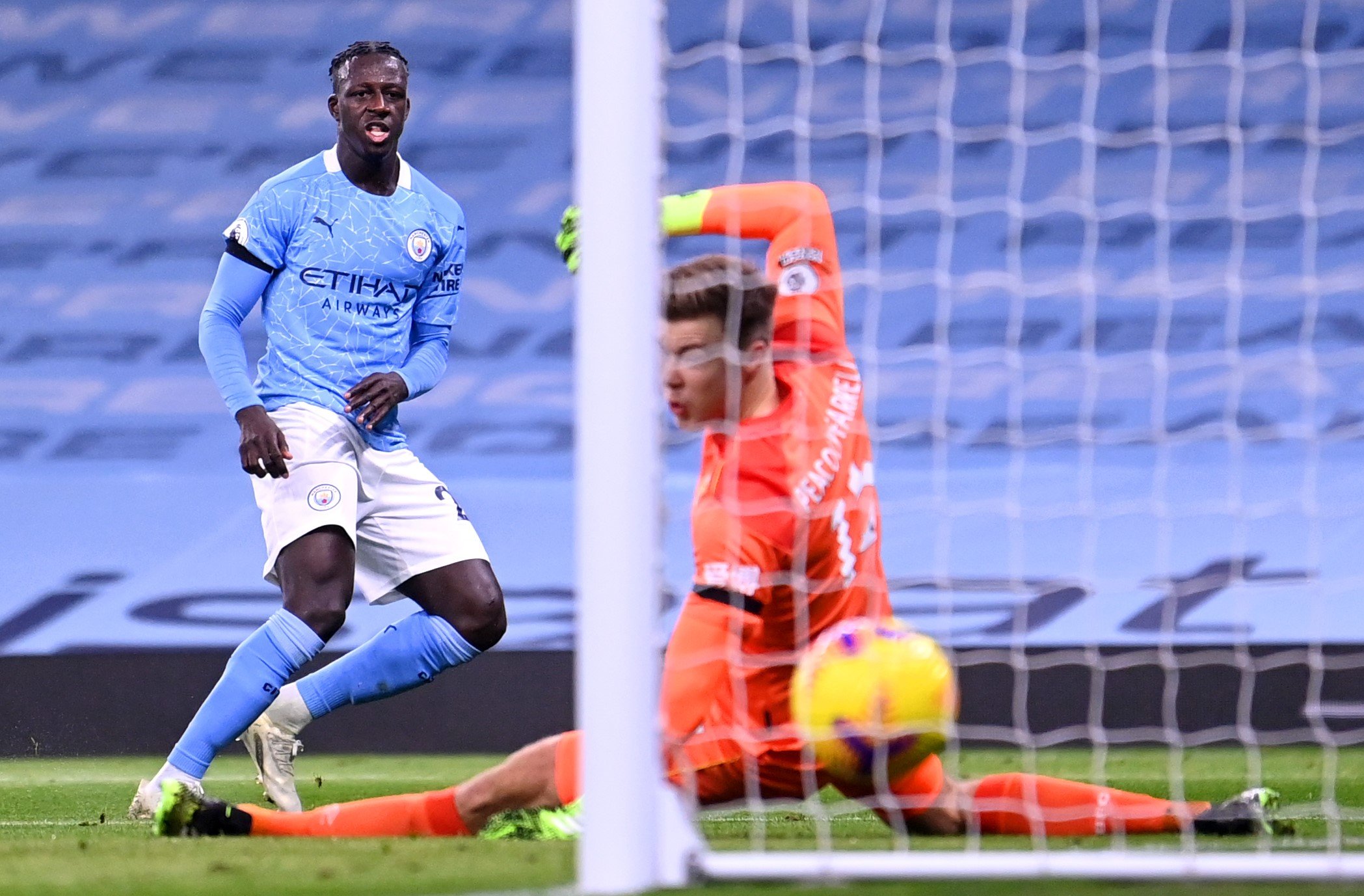 Escàndol per la festa d'un jugador del City, que està en quadre per la Covid