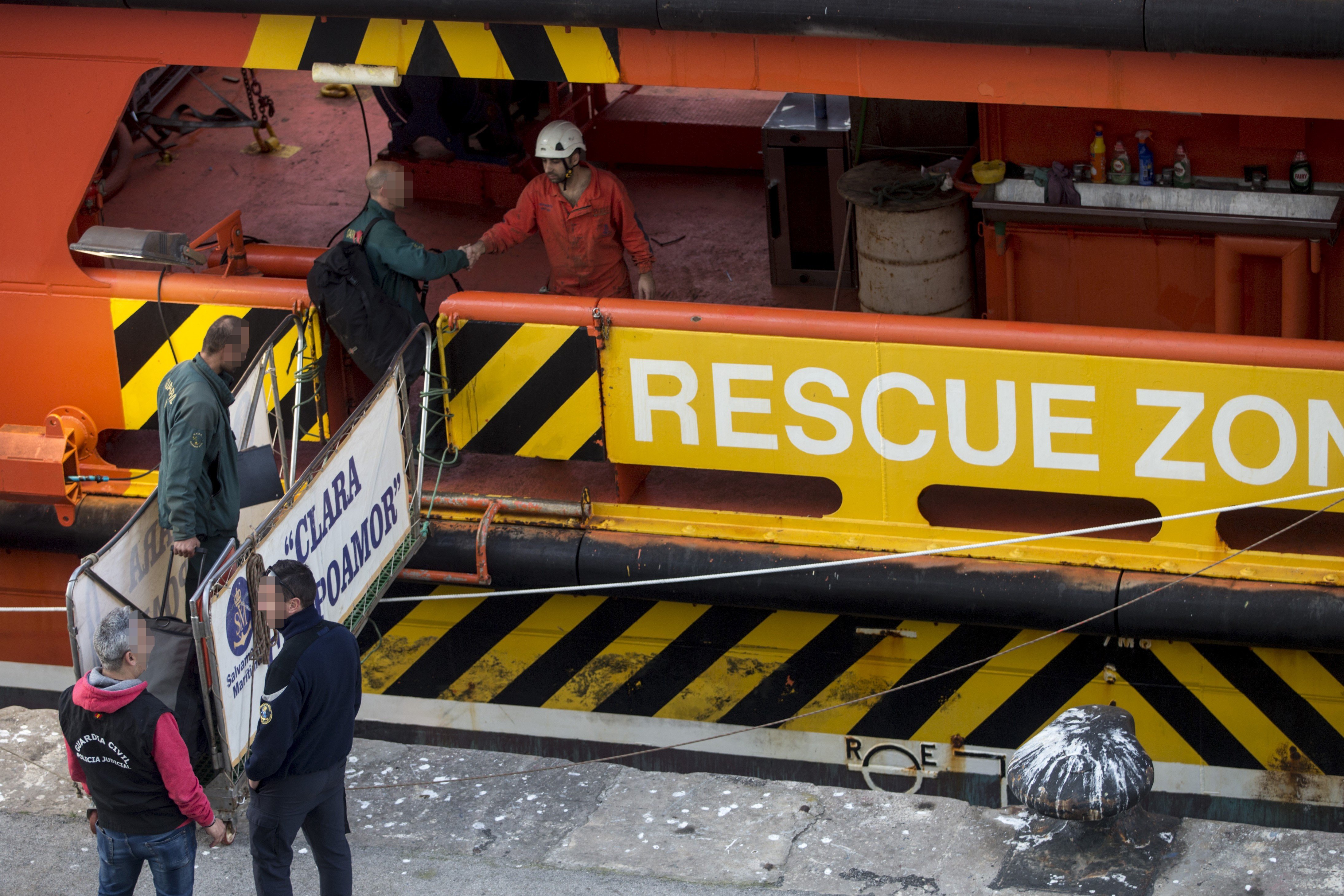 Imputados el capitán y primer oficial del buque ruso por el accidente en el puerto de Barcelona