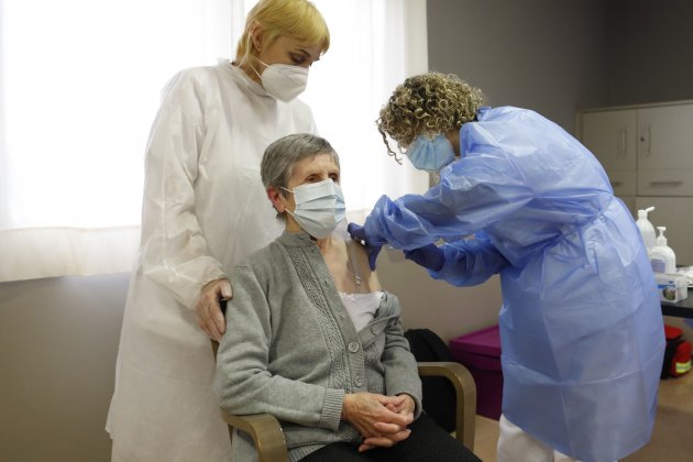 Vacuna 2 enero catalunya a ACN