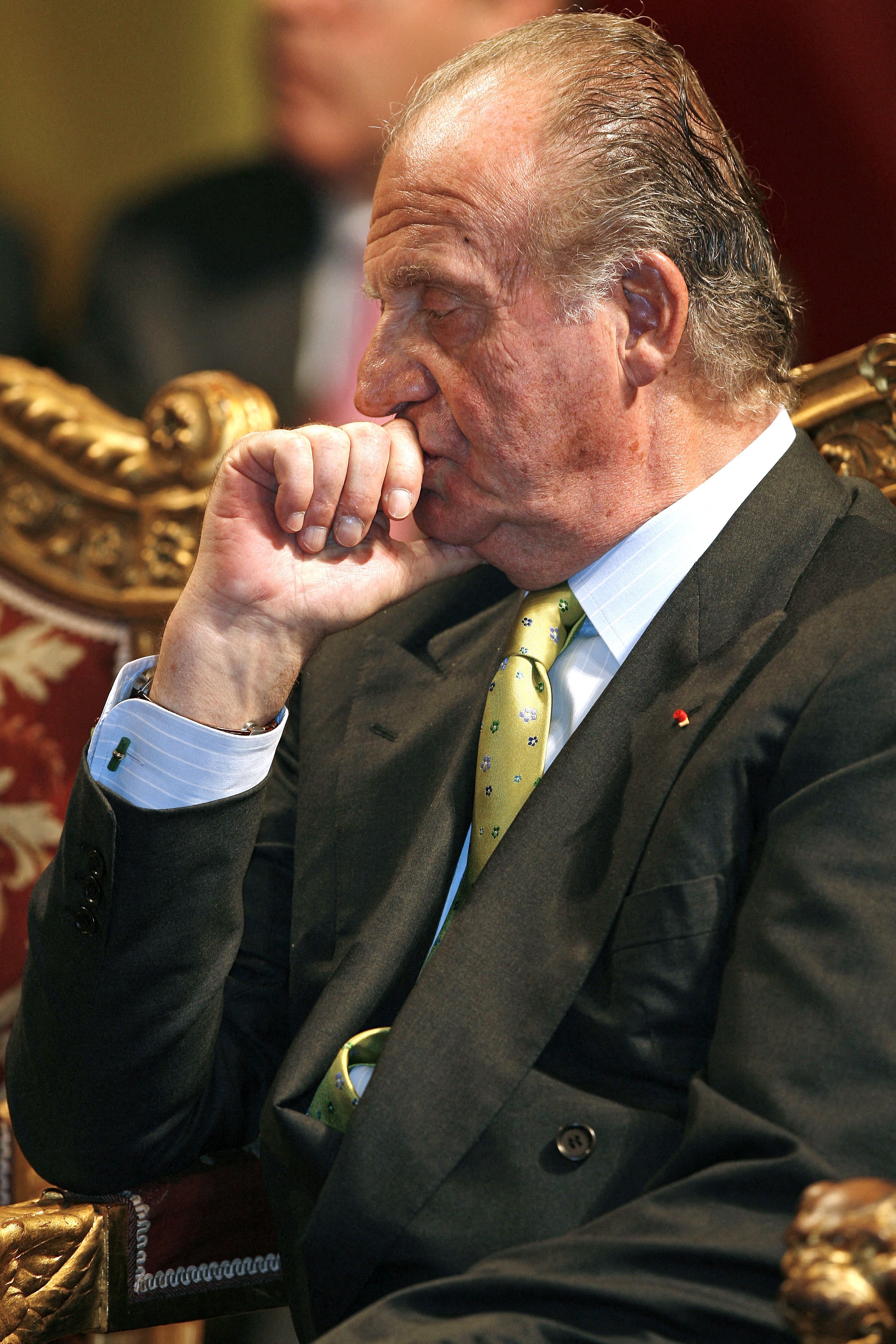 Juan Carlos I meditando GTRES