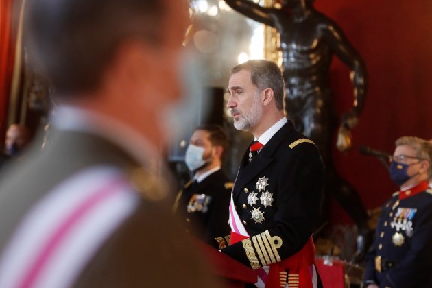 Felipe ante la cúpula del ejército en la Pascua Militar