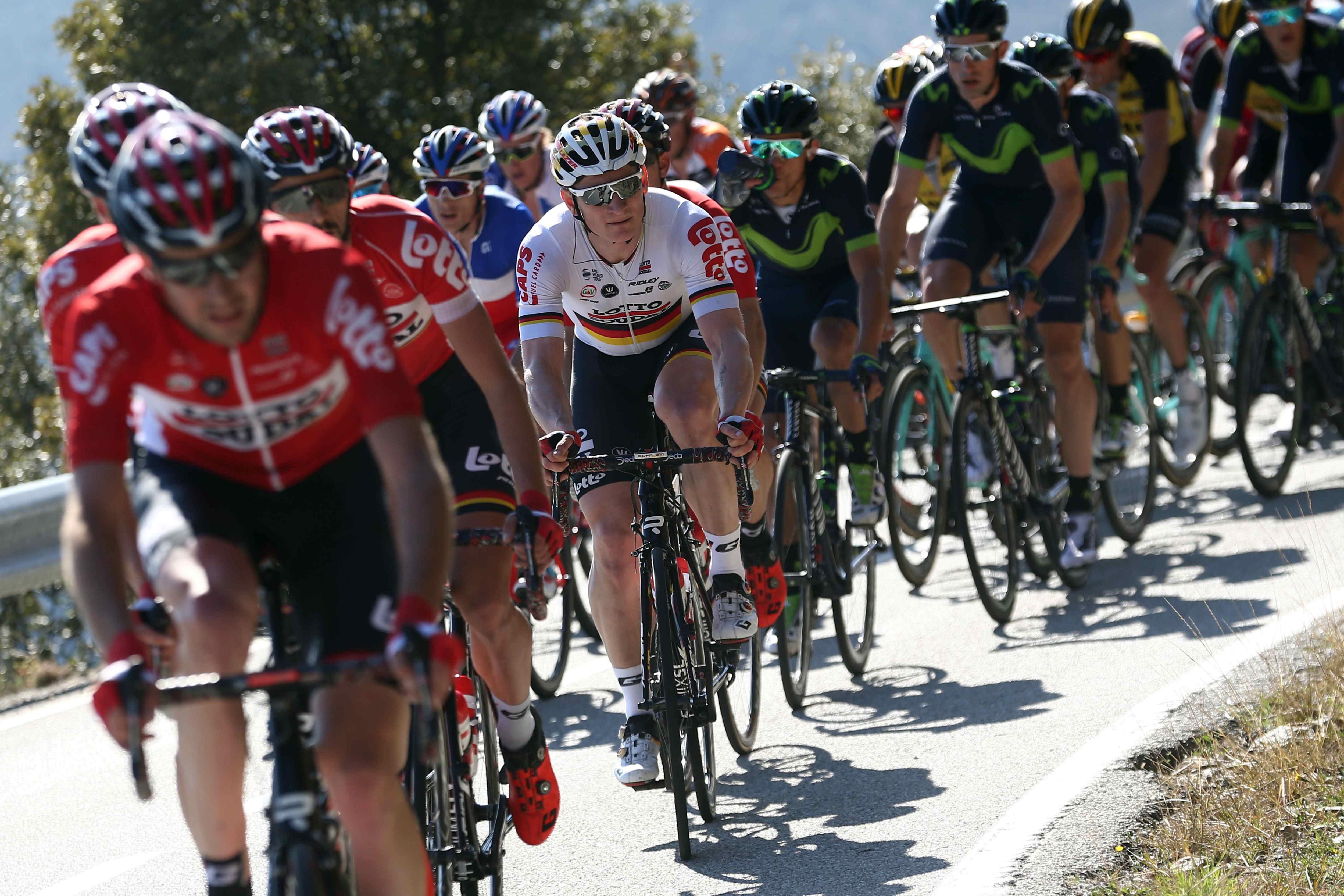 Bouhanni se lleva la cuarta etapa