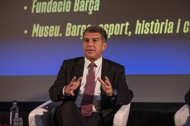 Joan Laporta presenta programa fundacio barça - Maria Contreras Coll