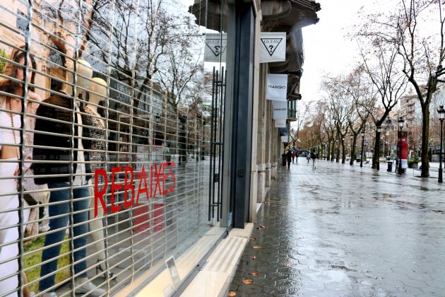 botiga comerç tancat coronavirus covid restriccions - acn botiga comerç tancat coronavirus covid restriccions - acn