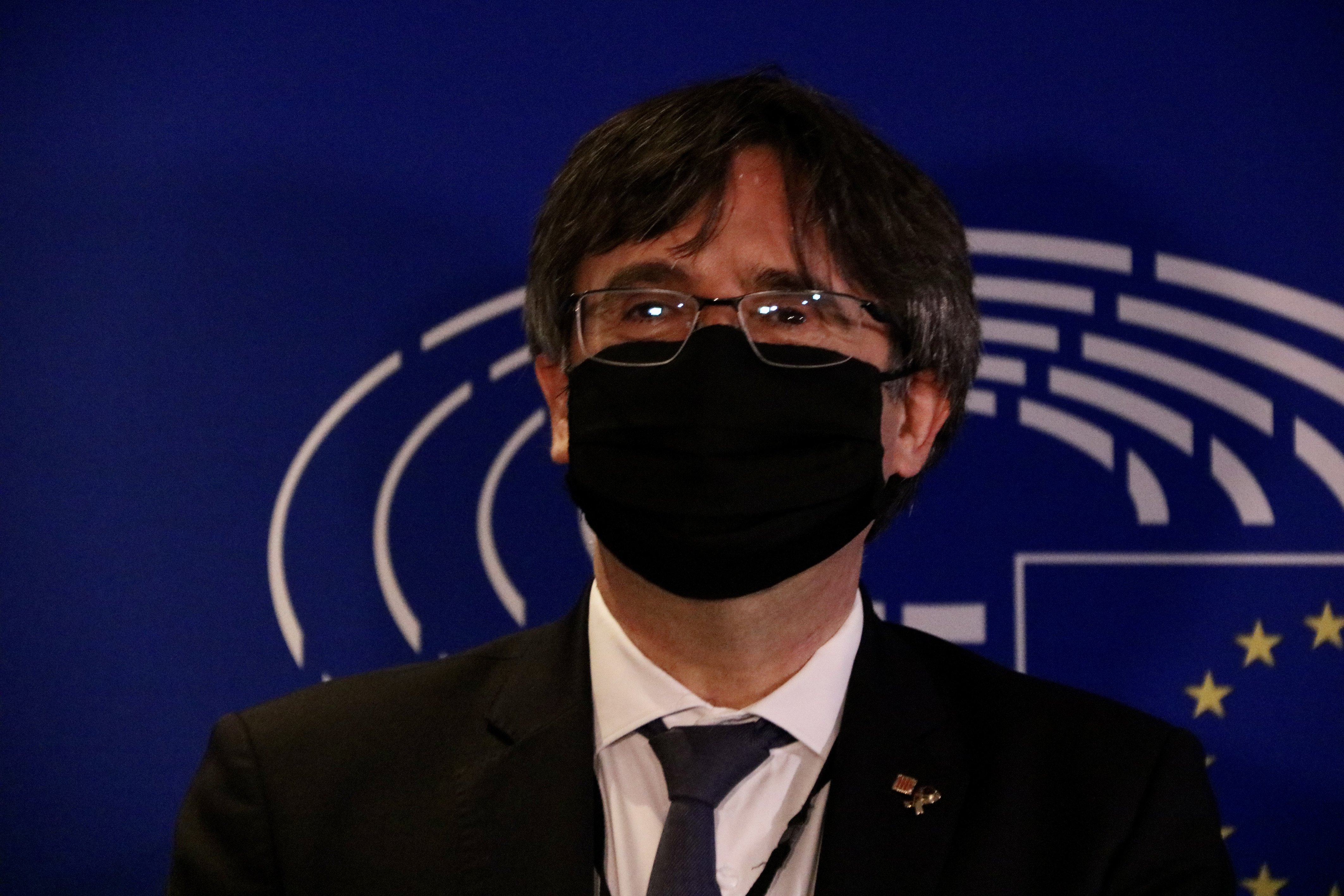Queja de Puigdemont a la Eurocámara contra la actitud del PP en el suplicatorio