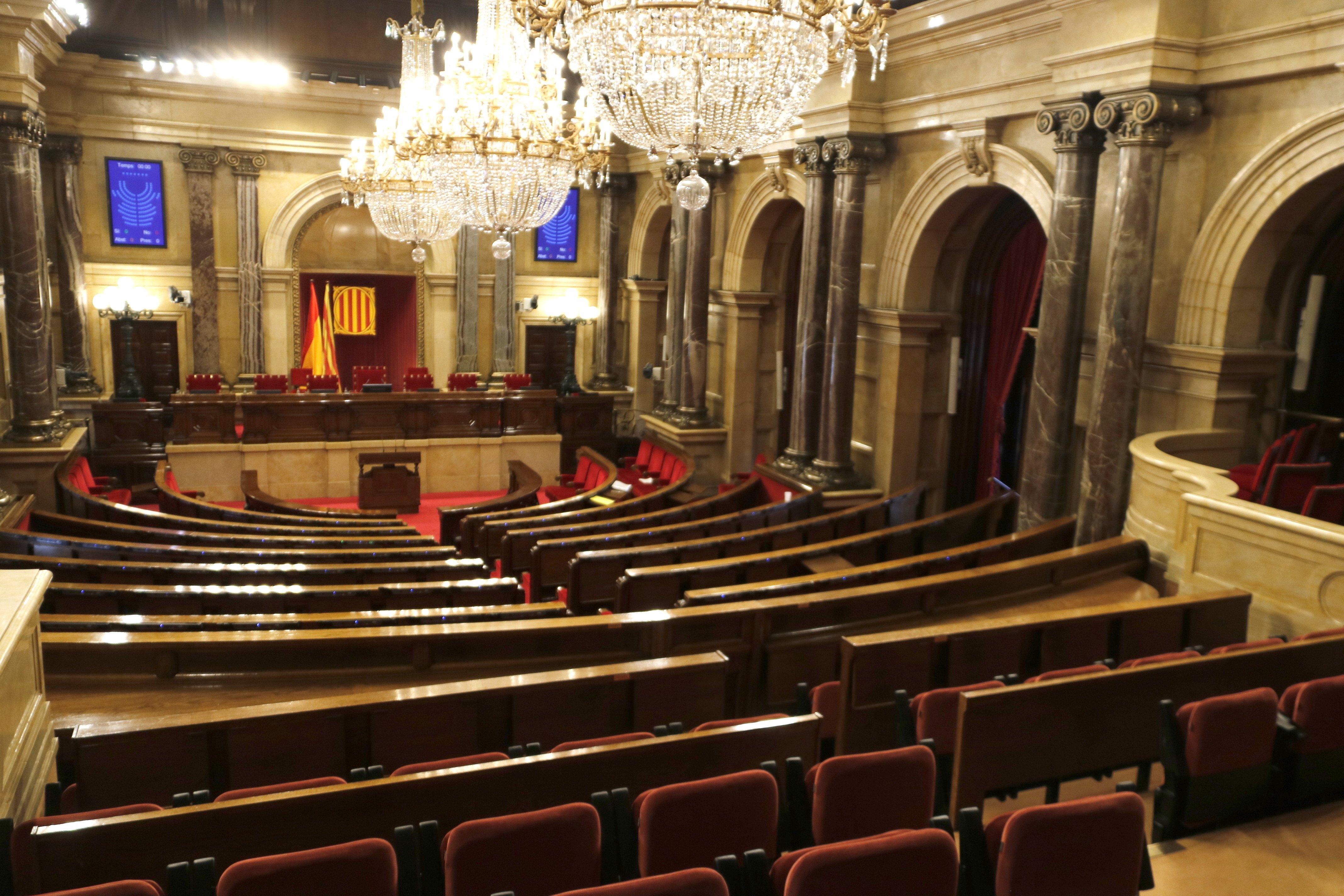 Lluvia de recursos contra el aplazamiento electoral: el TSJC dictará en 24h