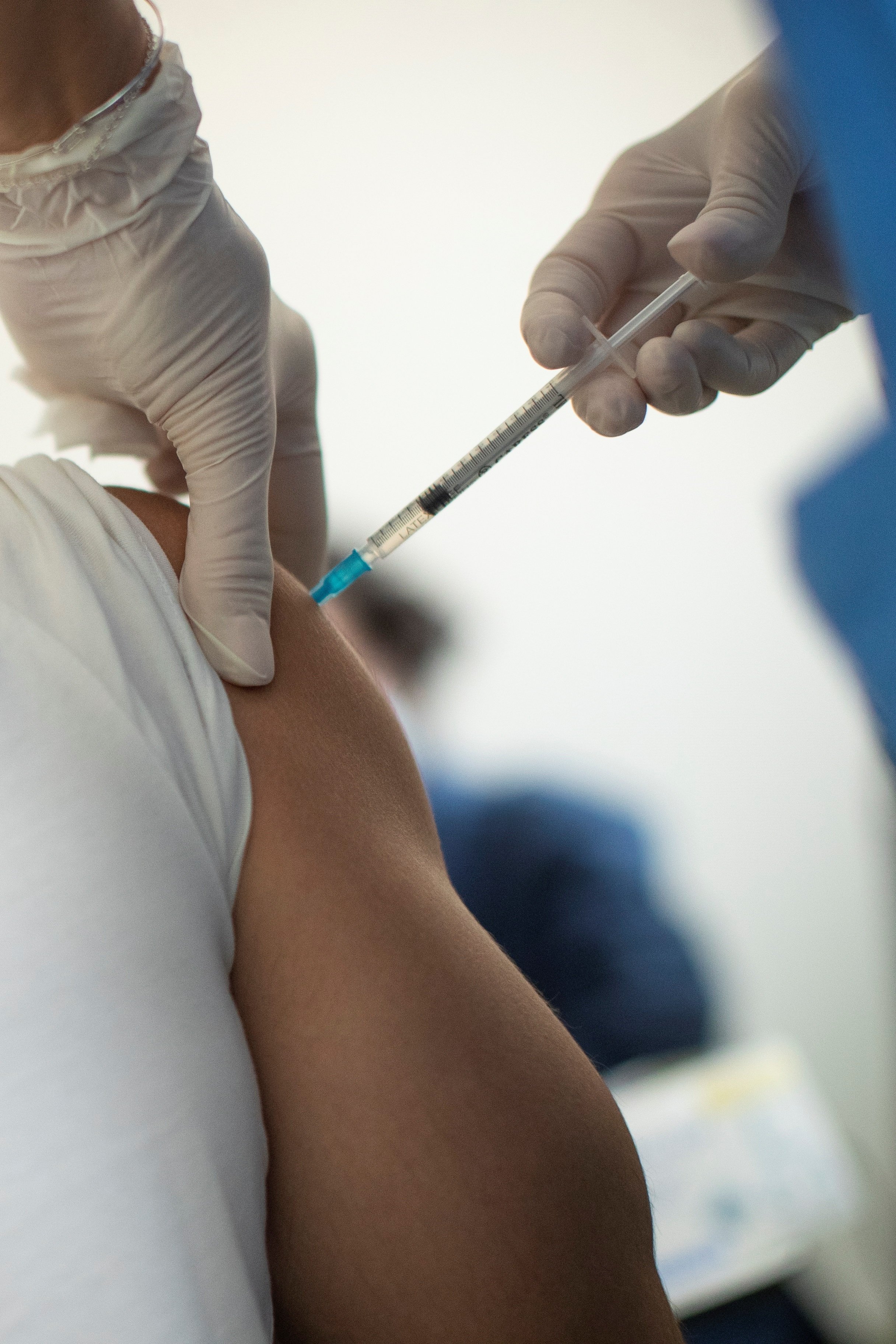 Antifrau reclama investigar y sancionar los casos de vacunación irregular