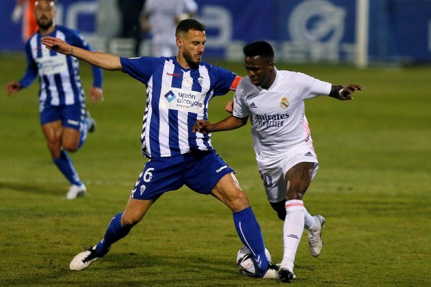 Vinicius Reial Madrid Alcoià Copa del Rei EFE