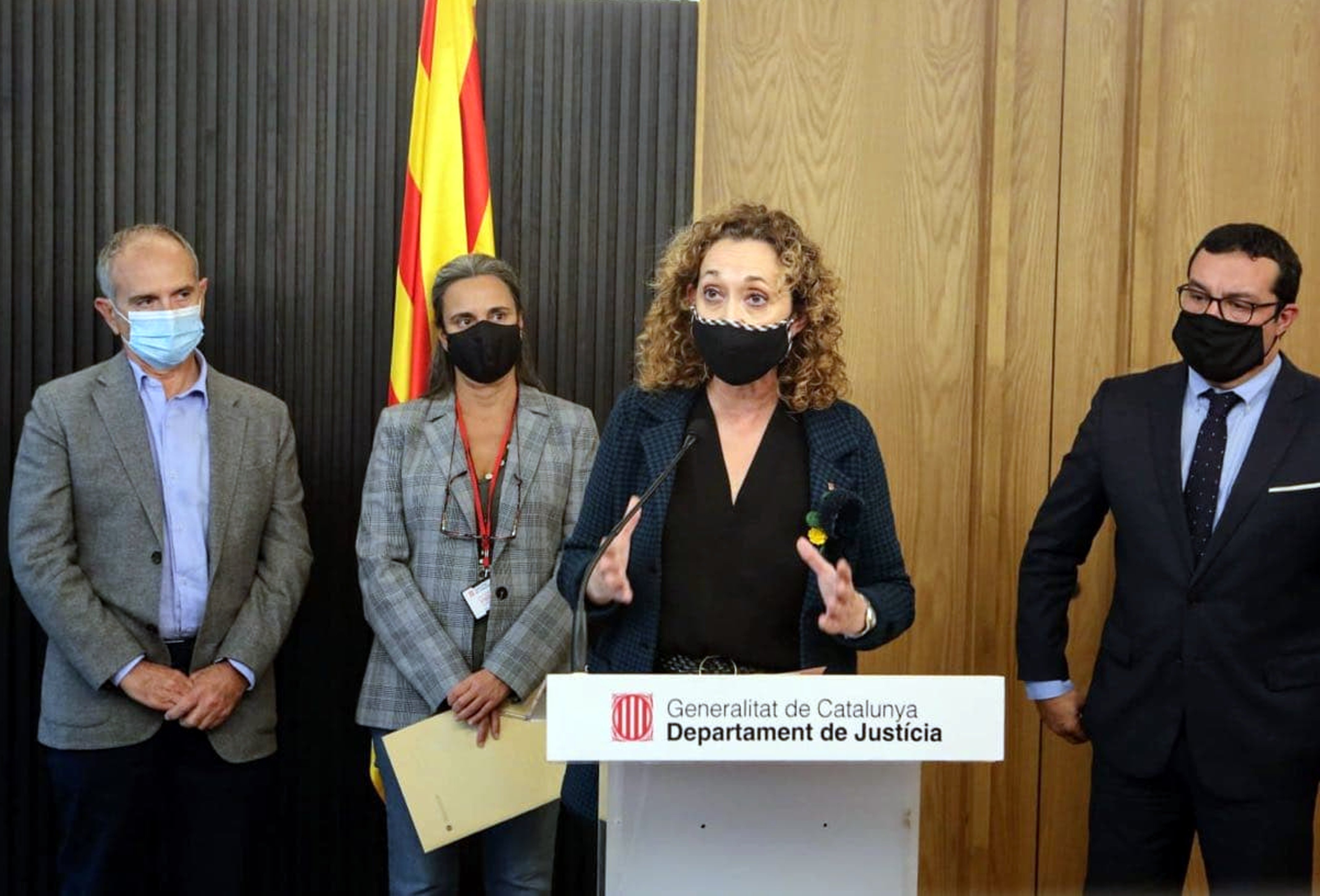 Capella apel·la al sentit comú per posposar les eleccions