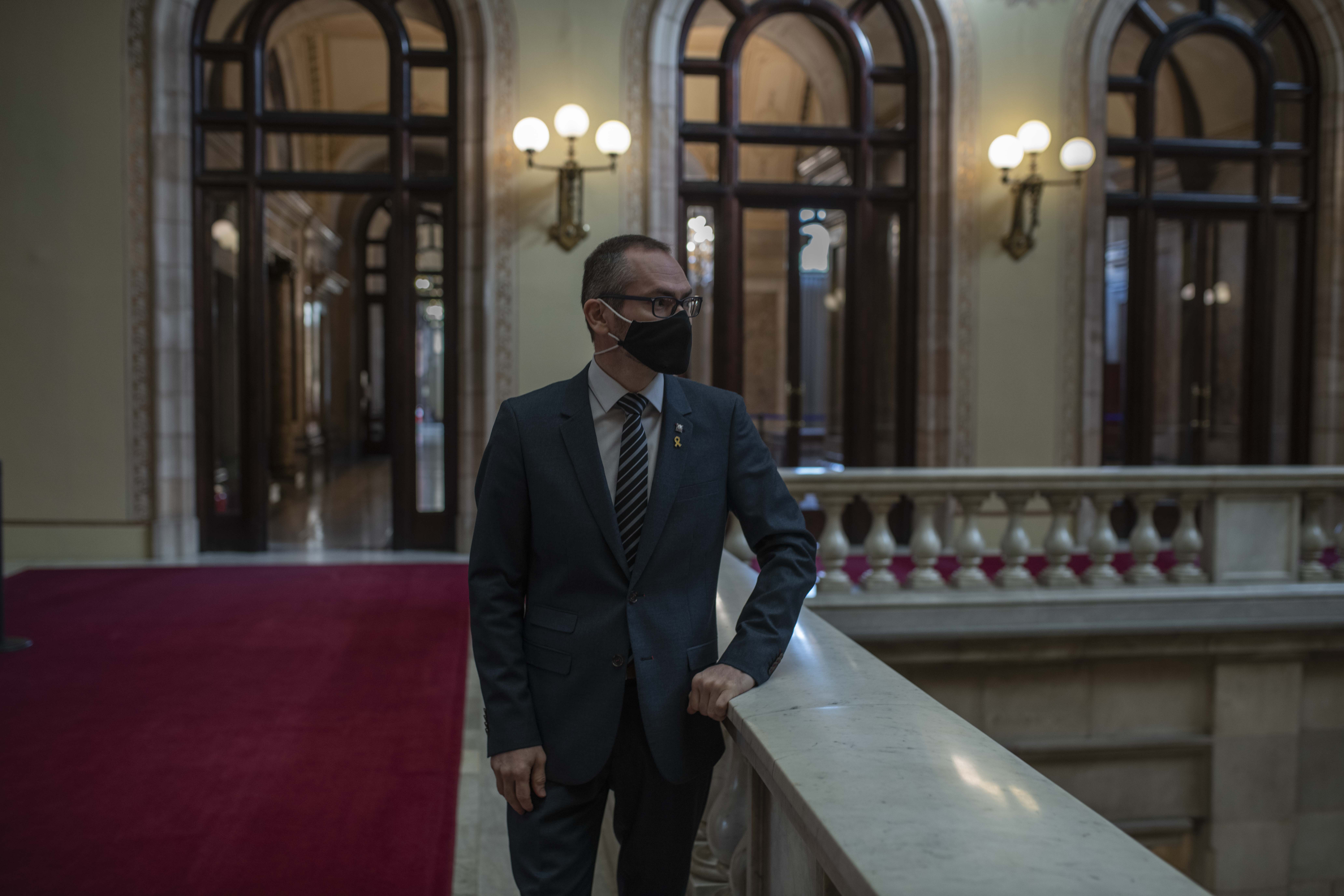 Costa renuncia a ocupar l'escó de Puigdemont i el substituirà Glòria Freixa