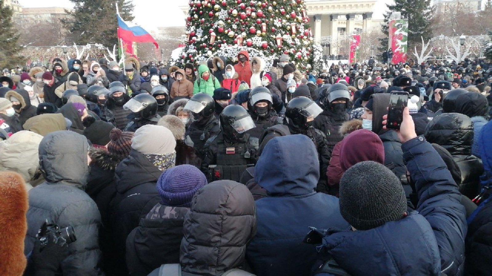 Rússia es rebel·la contra Putin: manifestacions a 65 ciutats, també a Sibèria