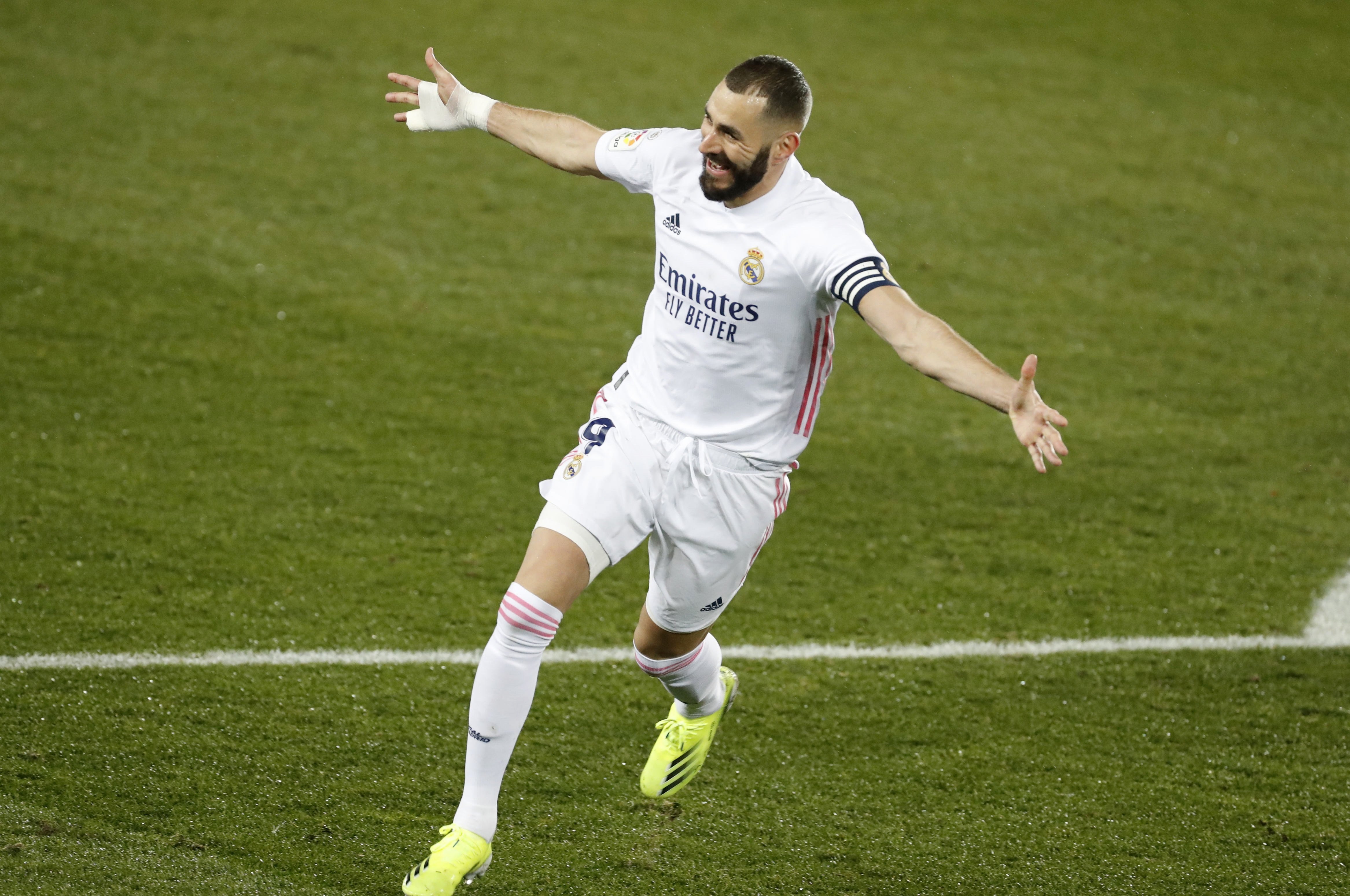 El Real Madrid respira gracias a Benzema (1-4)