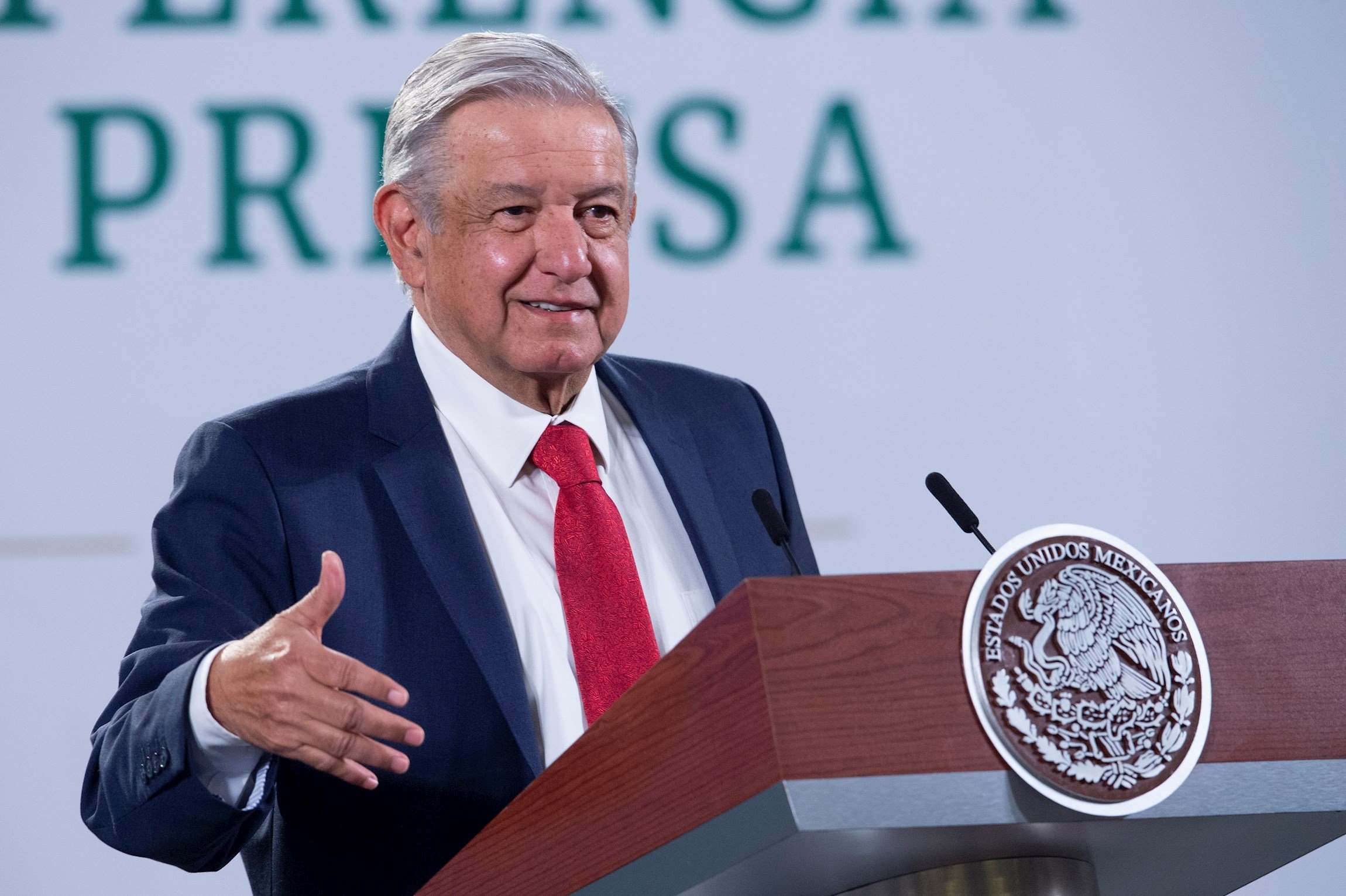 López Obrador, contrario a la mascarilla, da positivo por Covid