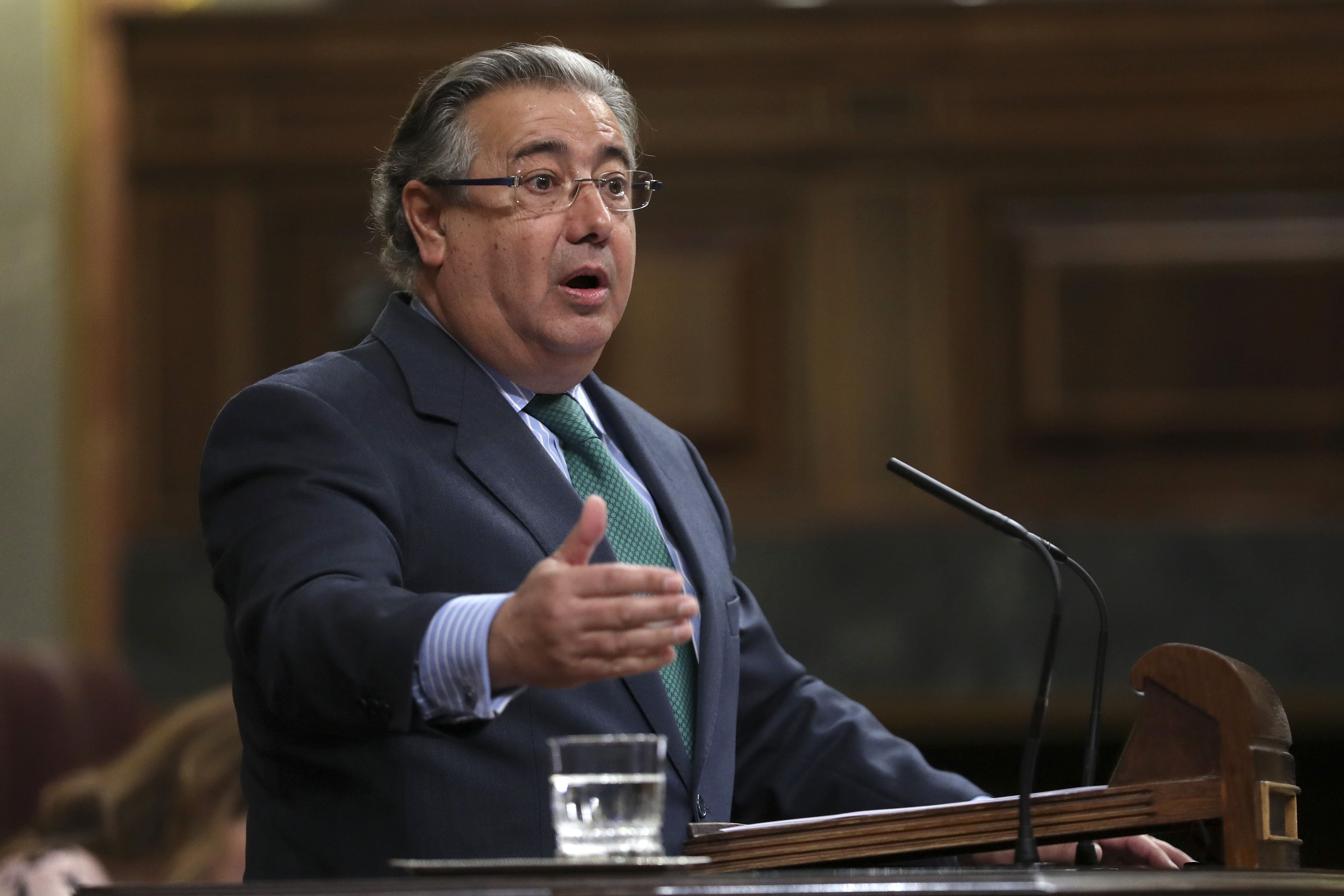 Ignacio González implica el ministre Zoido en l'operació Lezo
