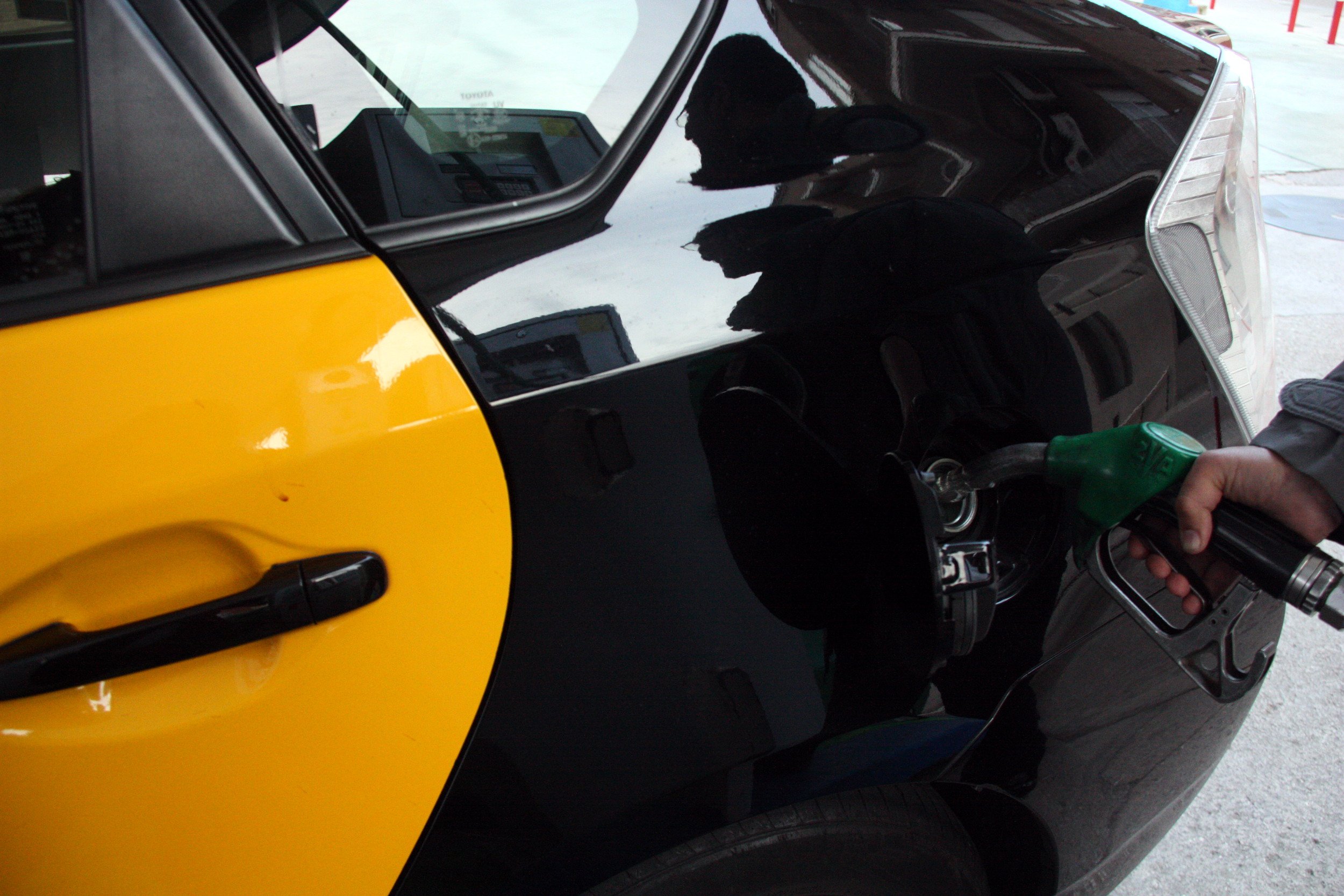 Detingut un taxista a Barcelona per atacar sexualment cinc dones