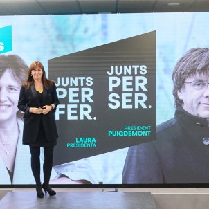 ¿Por qué JxCat pide préstamos a sus simpatizantes y candidatos para la campaña?