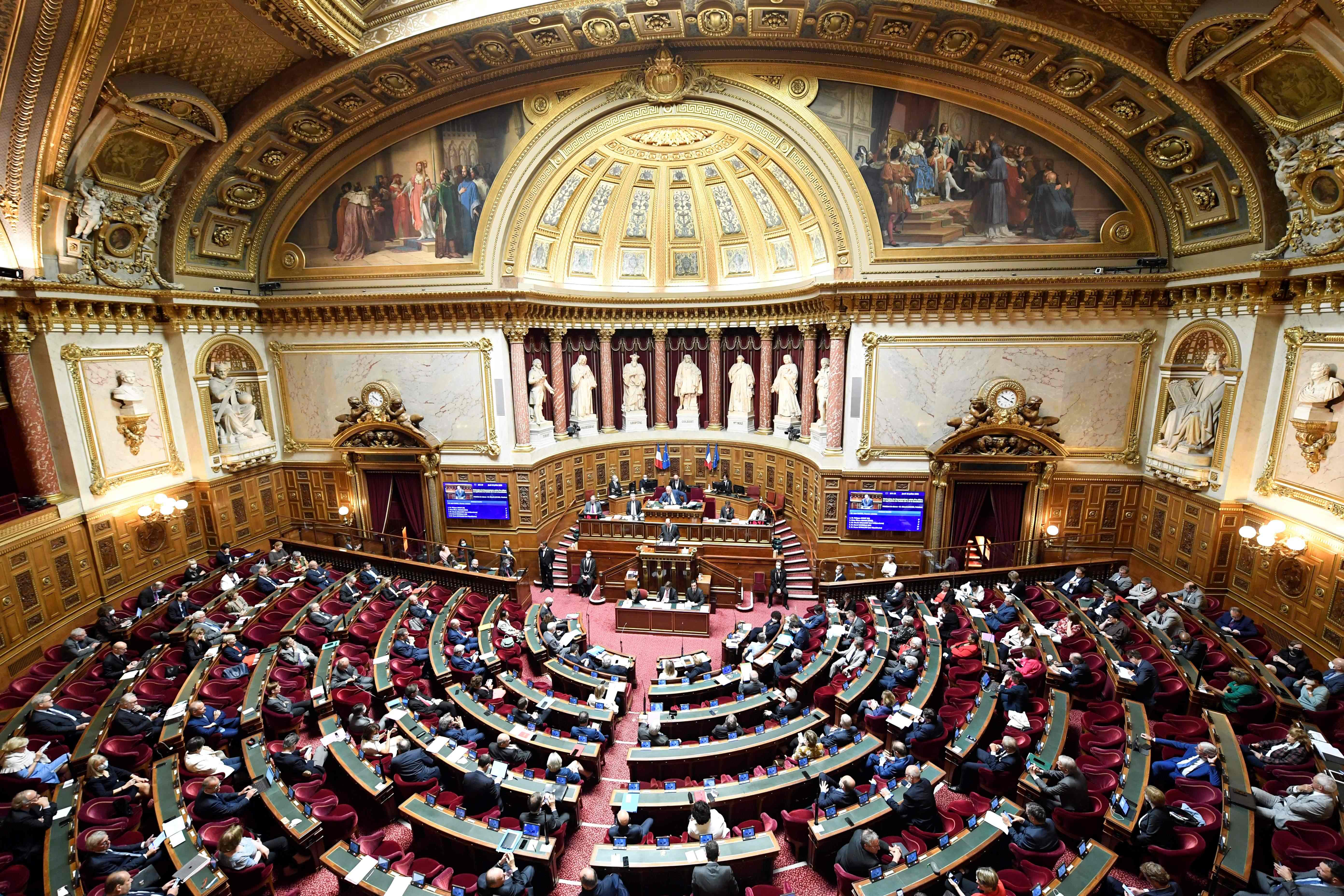 França ajorna unes eleccions tot i tenir millors dades que Catalunya