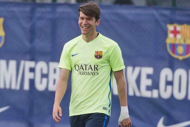 Marc Cardona Barça filial entrenament FCB