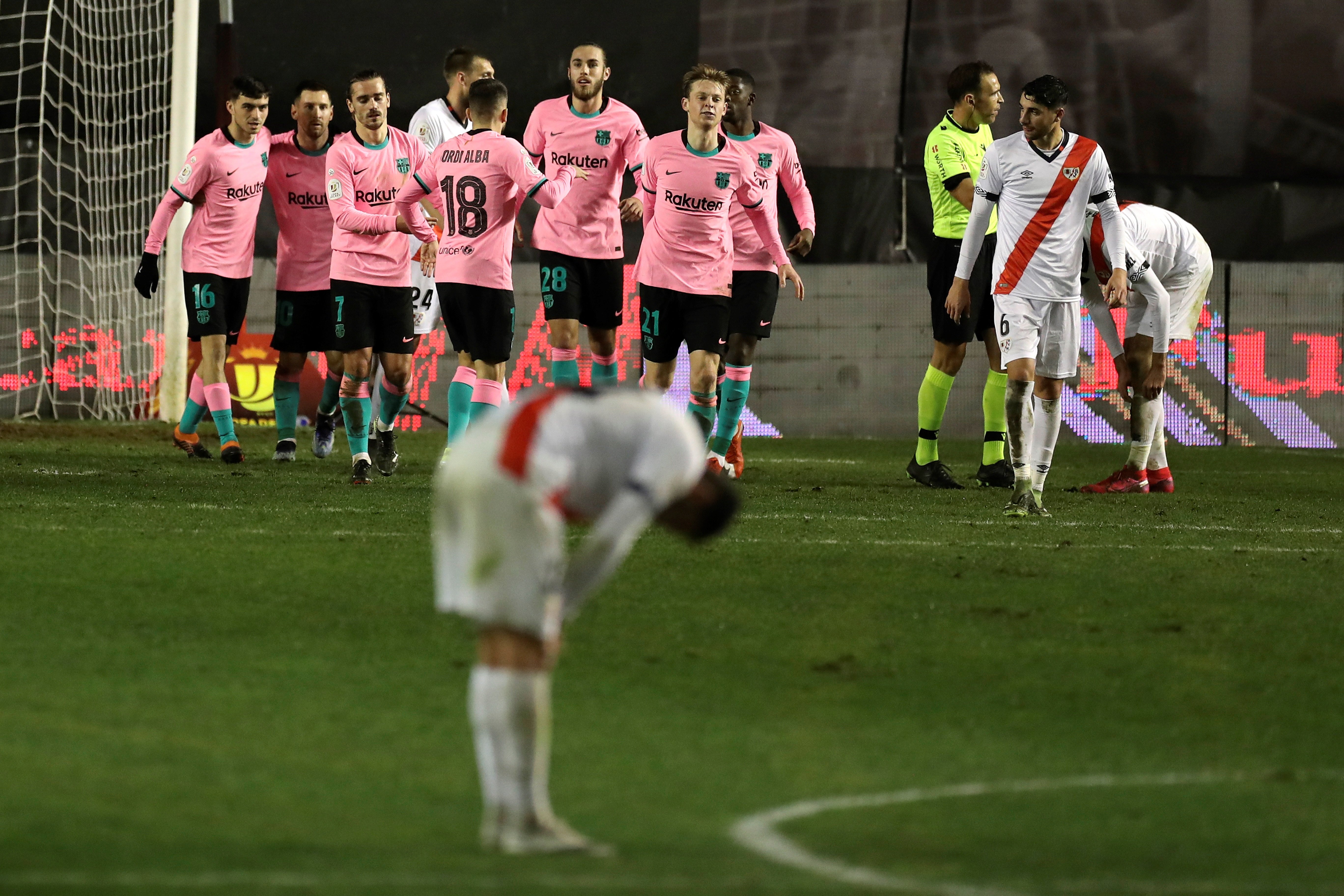 El Barça liquida al Rayo Vallecano y ya está en cuartos de la Copa del Rey (1-2)