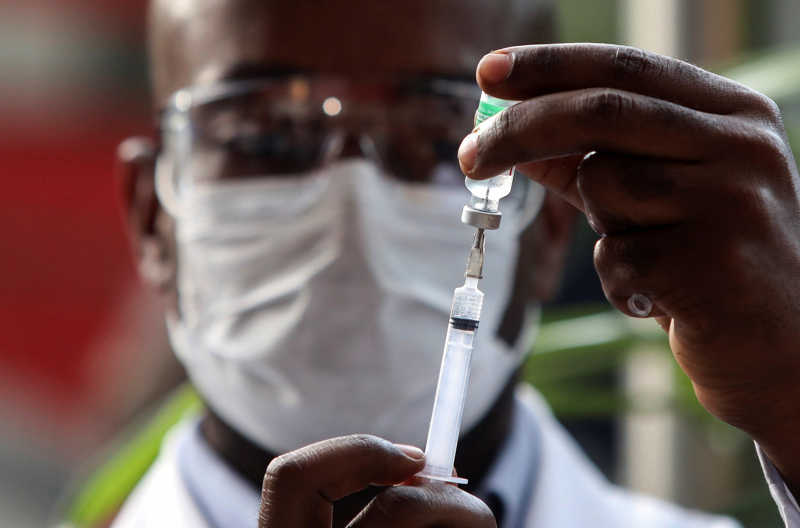 El 75% de la vacunación contra la Covid se concentra en sólo diez países