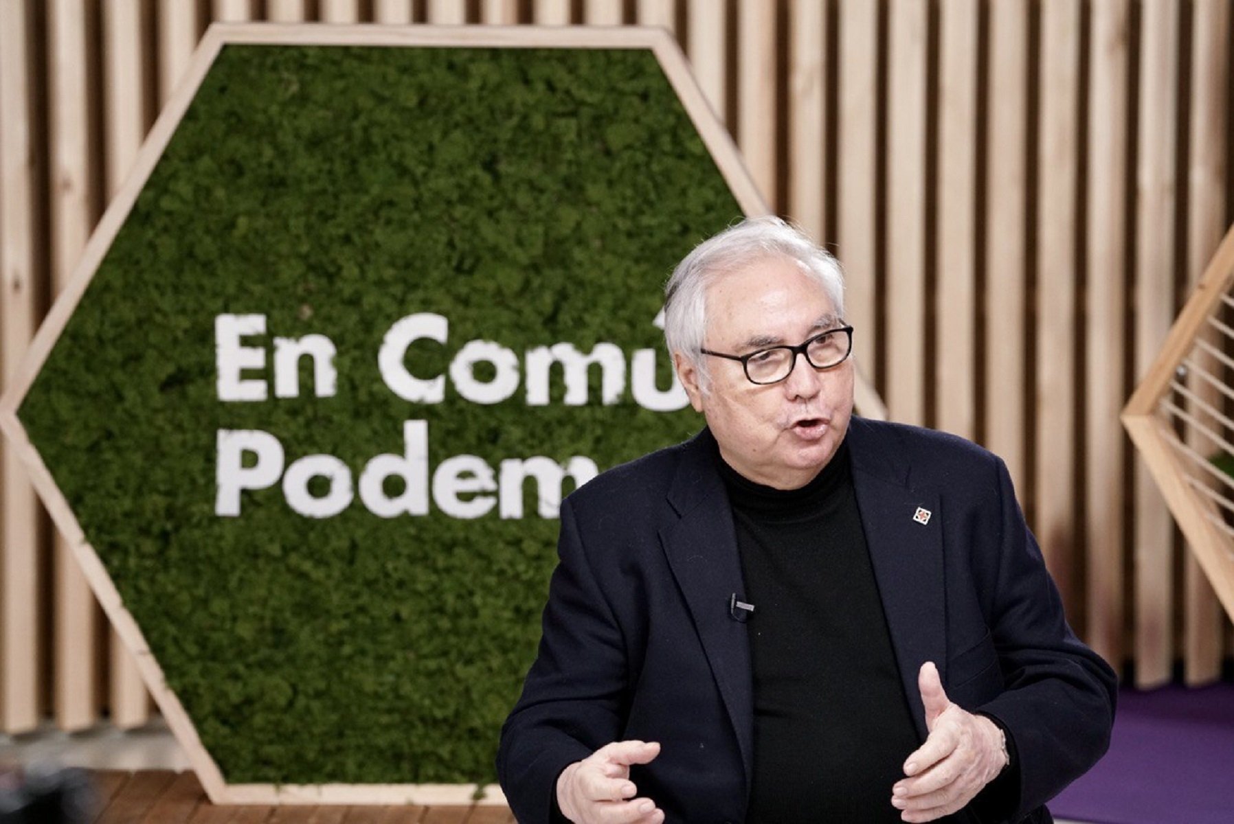 Manuel Castells, exministro de los Comuns, votará a Salvador Illa el 12-M