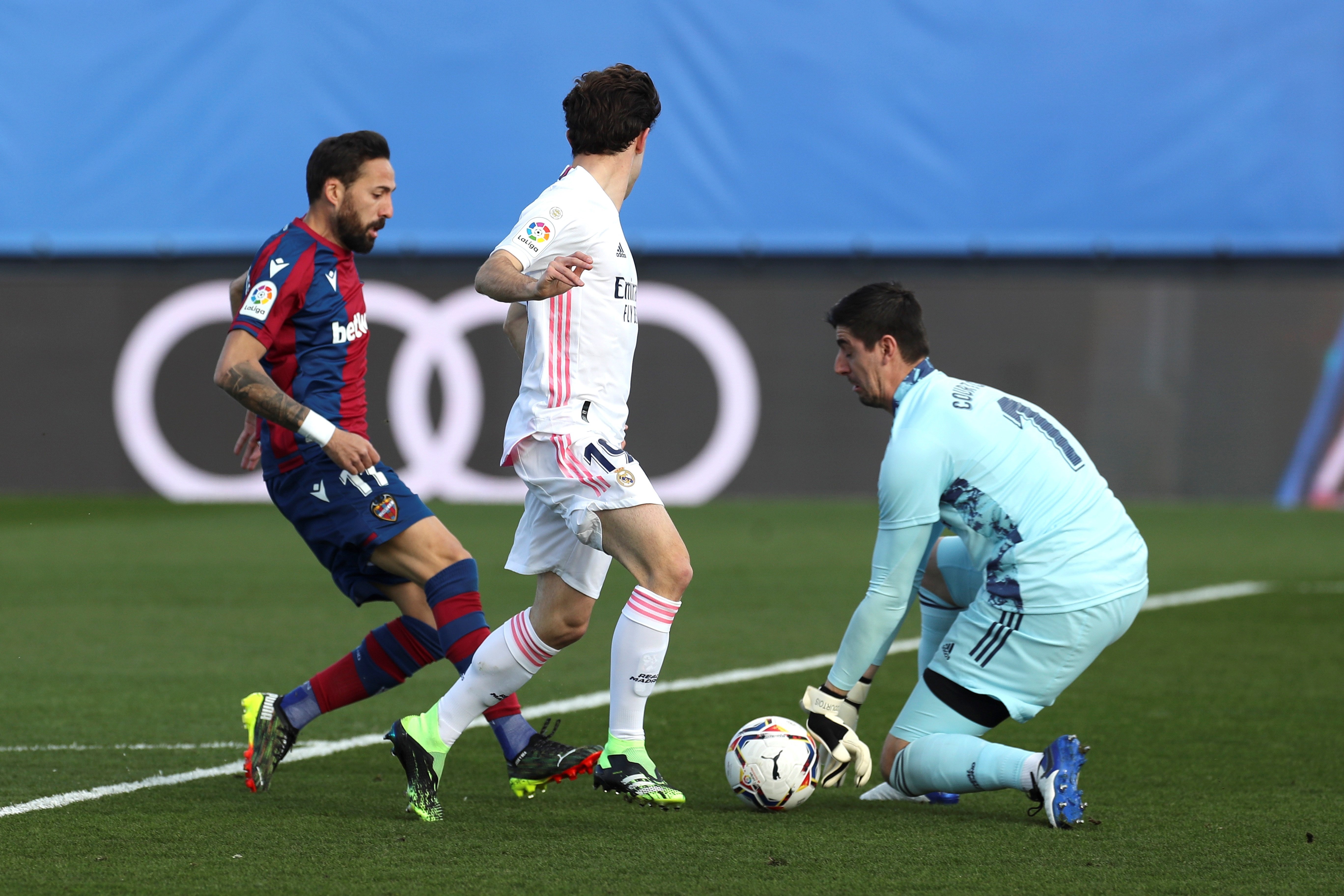 R.Madrid-Levante: resumen, resultado y goles