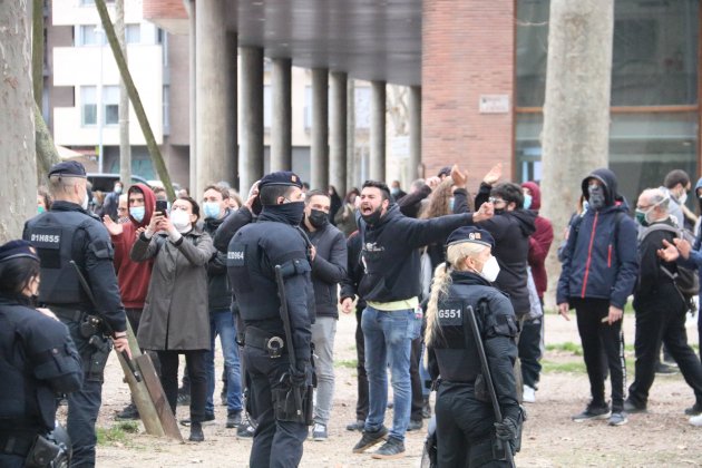 Acte Vox antifascistas cerca Girona / ACN Acte Vox antifascistas cerca Girona / ACN