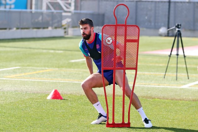 Piqué entrenamiento Barça FC Barcelona