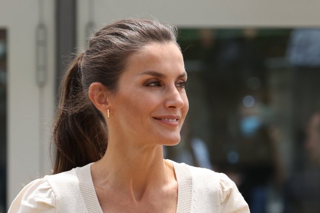 letizia primero cierno cola gtres