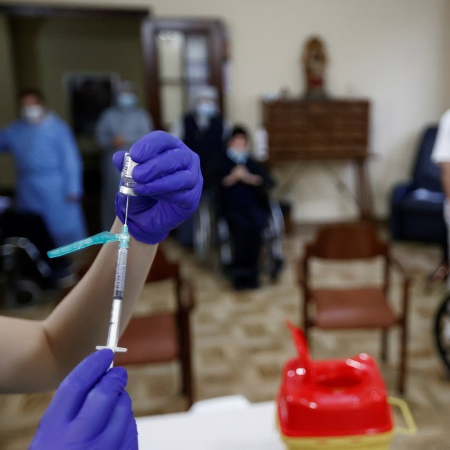 Salut assegura que està preparada per vacunar de Covid 150.000 persones al dia
