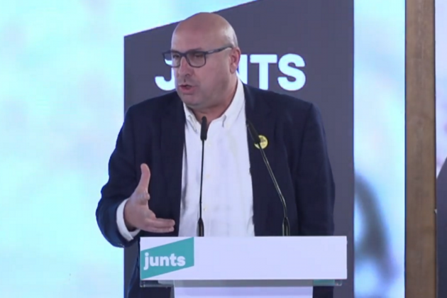 Ferran Roquer acto junts campaña electoral fIGUERES