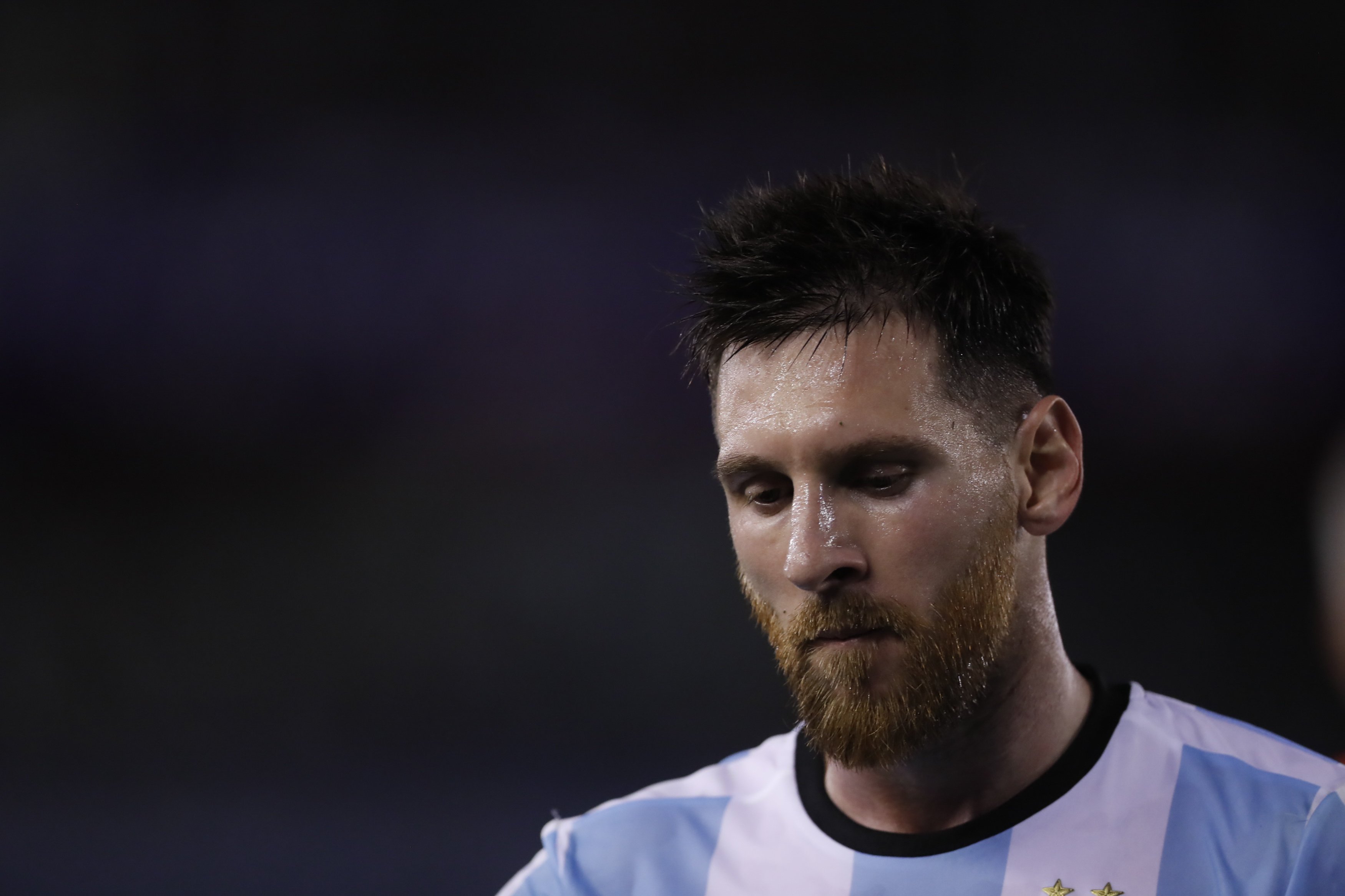 La FIFA sanciona Messi amb quatre partits per insultar un àrbitre
