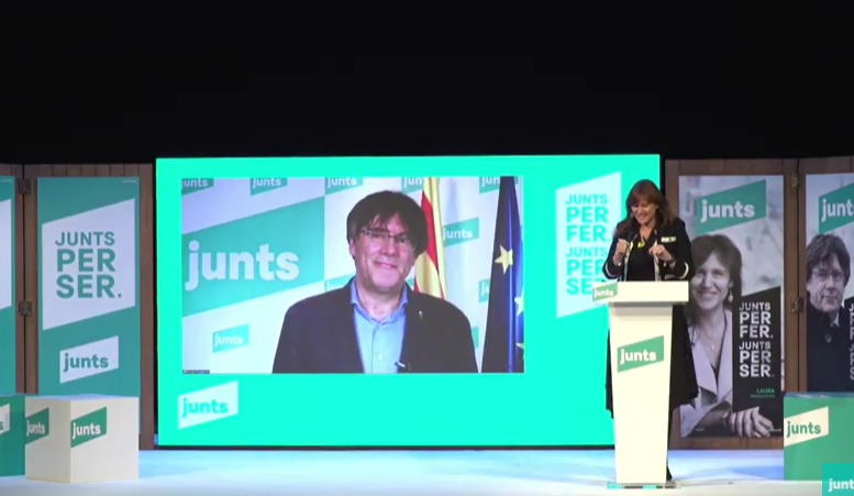 Carles Puigdemont y Laura Borràs acto Junts canmpaña electoral Igualada