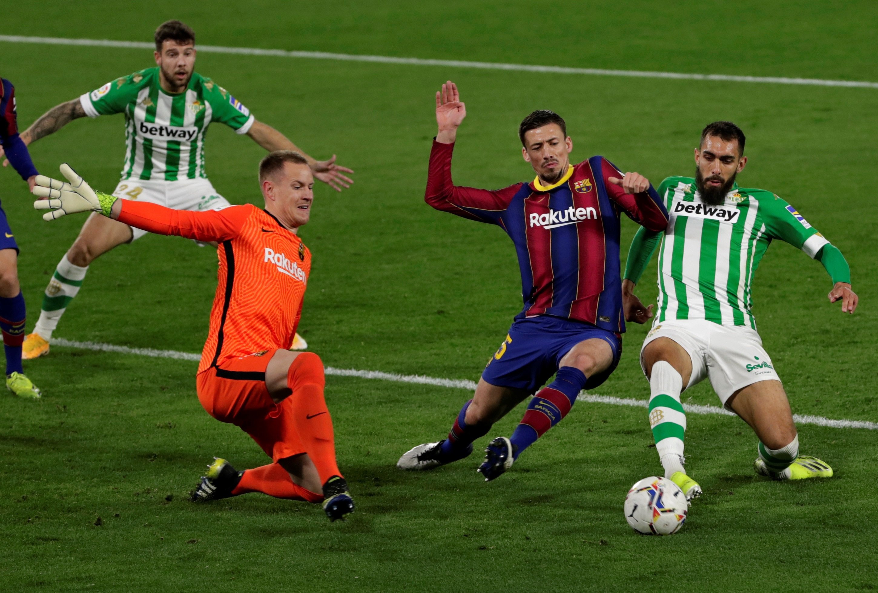 El Betis 'expulsa' de la Liga a Barça, Real Madrid y Atlético