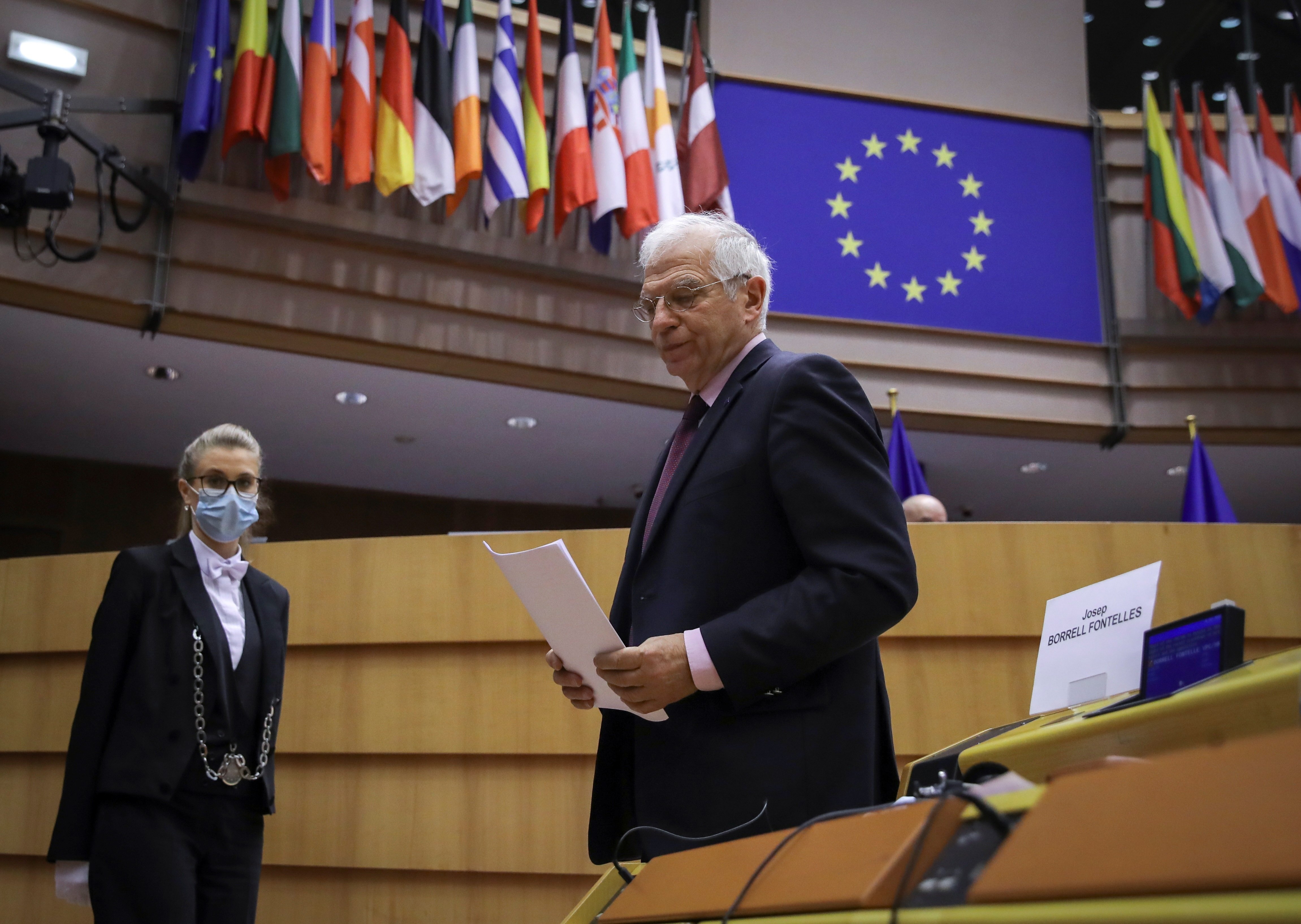 Así ha desbaratado Borrell la diplomacia europea, según un diario suizo