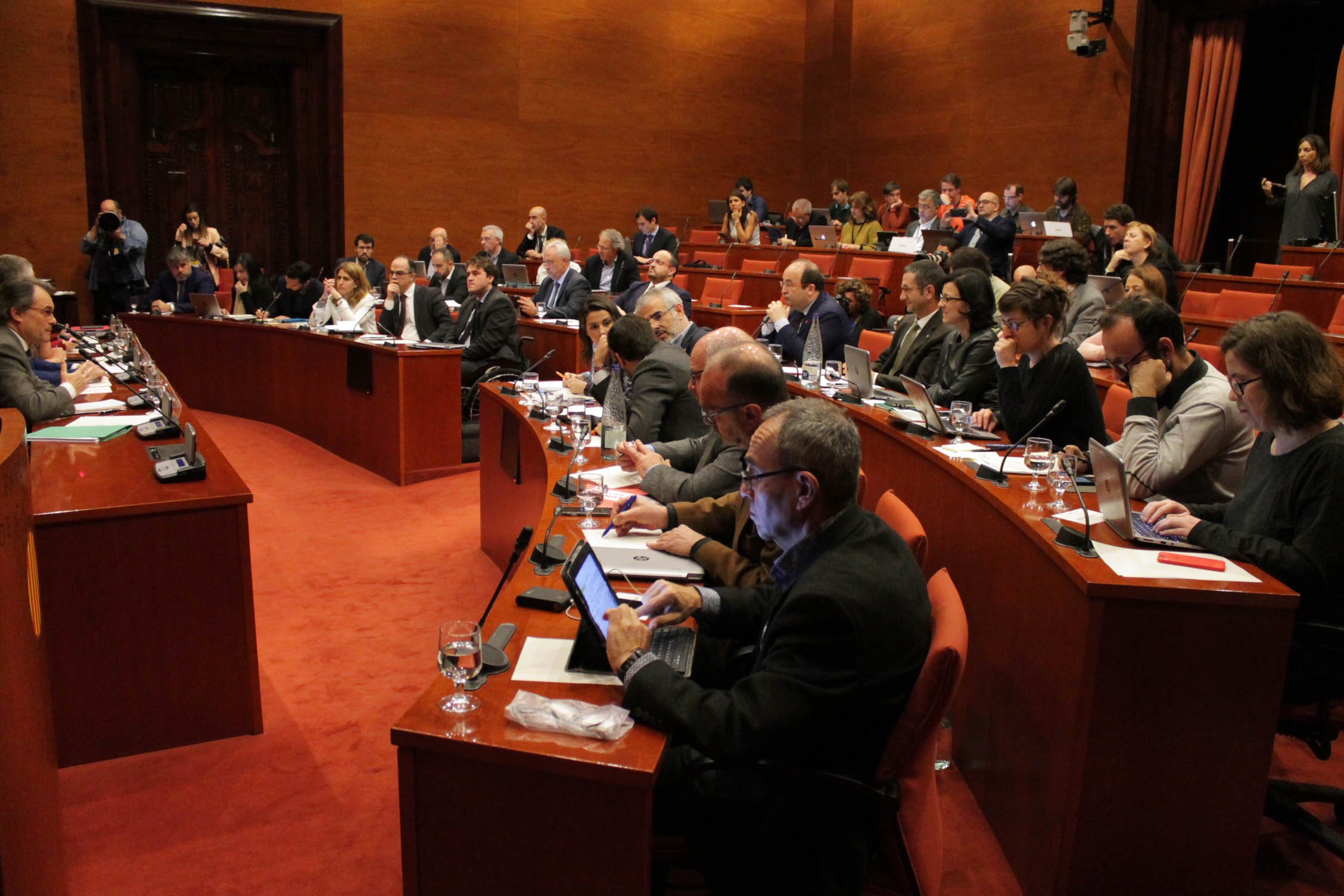 El independentismo tendrá mayoría en todas las comisiones del Parlament