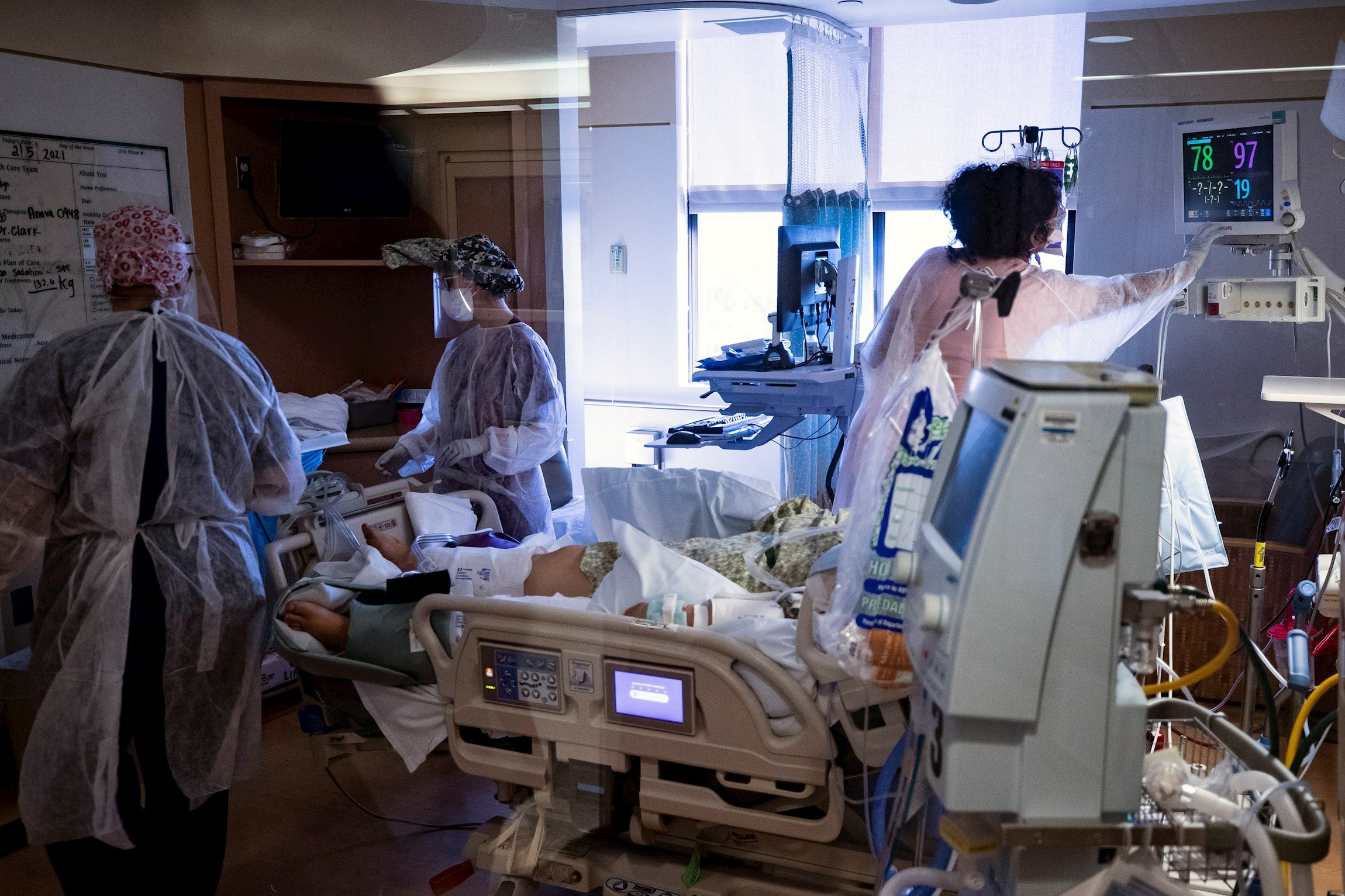 La combinación de dos fármacos reduce la mortalidad en casos graves de Covid