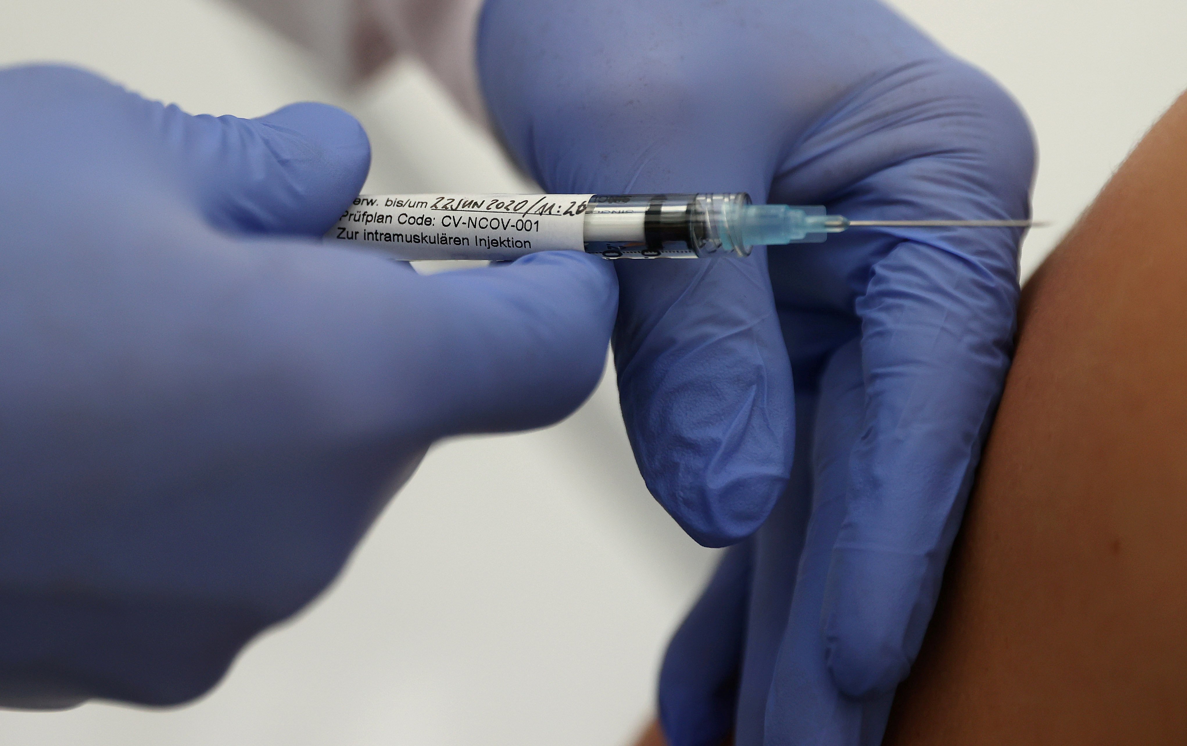 Europa empieza a estudiar la vacuna de CureVac contra la Covid