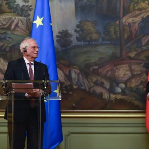 Rusia revela que advirtió Borrell que si los apretaba hablaría de los presos